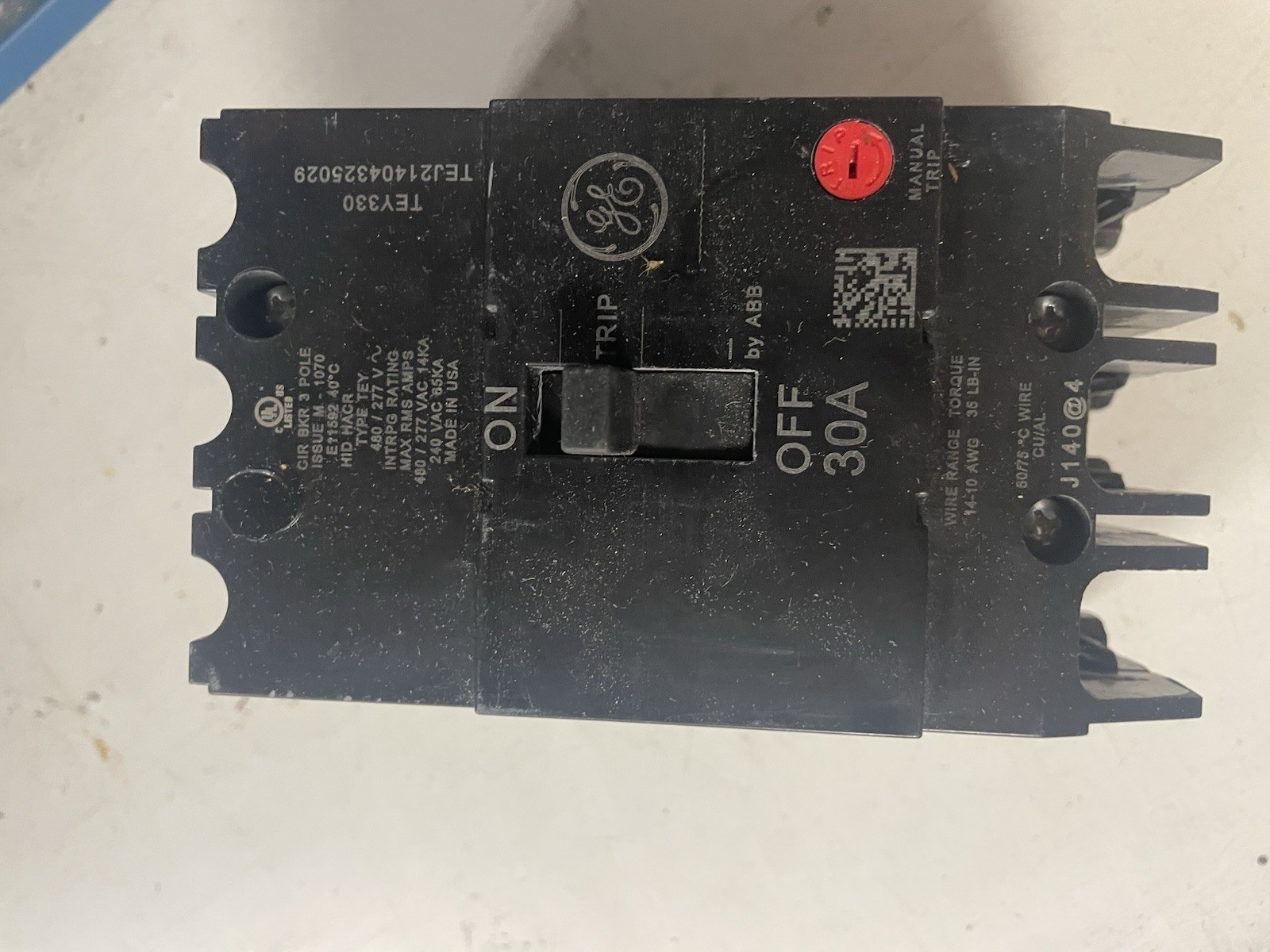 GE TEY330 3 Pole 480V Circuit Breaker (2 in a box )