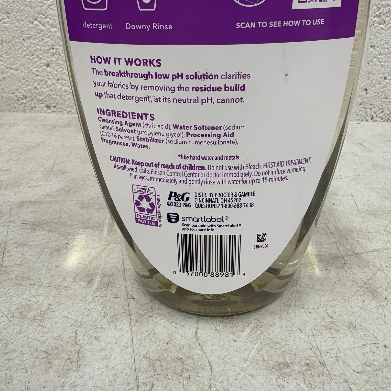 Downy Rinse and Refresh Fabric Rinse Fresh Lavender – Rinse Out Odors – 48 fl oz