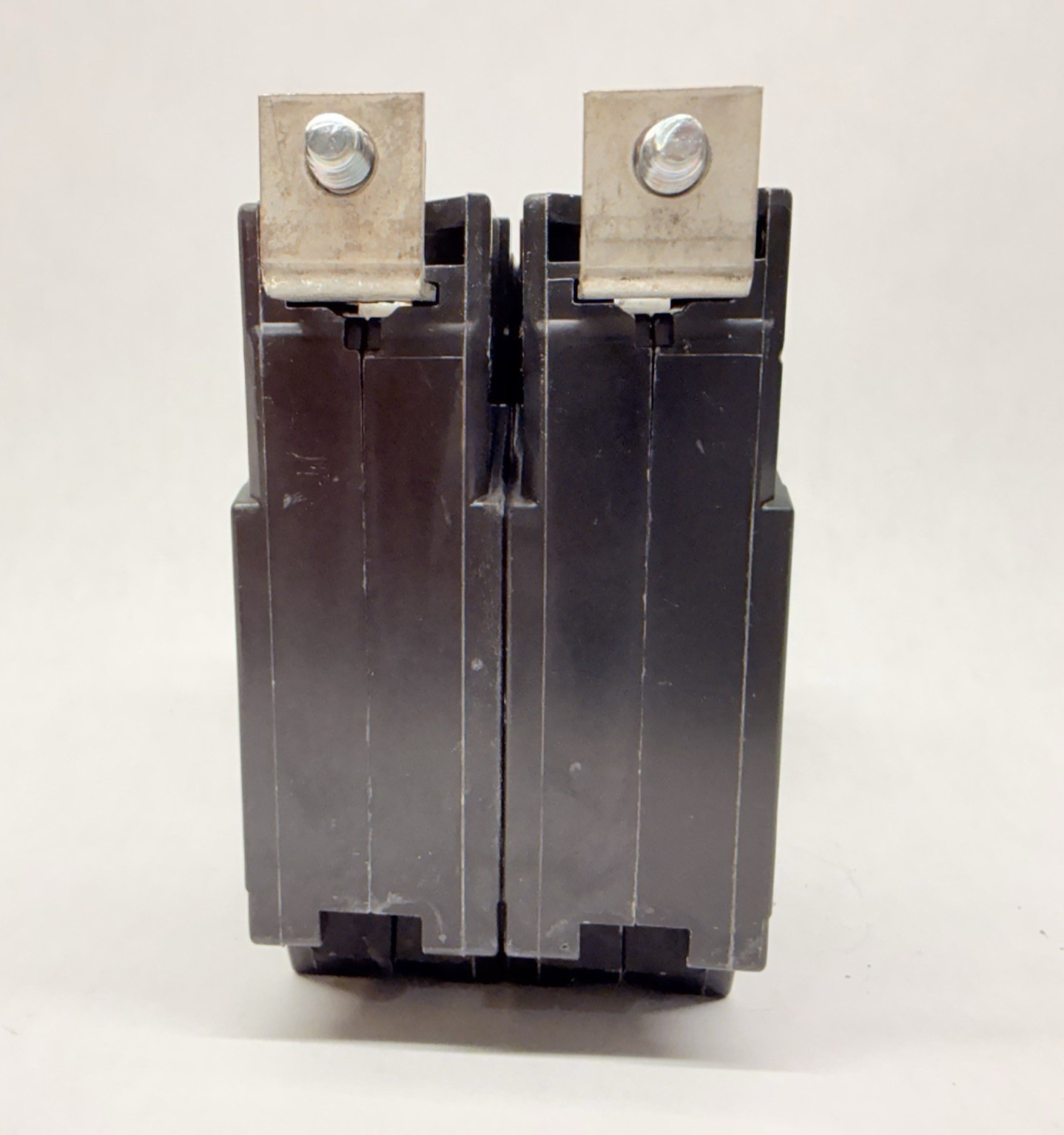 NEW GE THQB2130 Bolt-on Circuit Breaker 30 Amp, 240V, 2-Pole