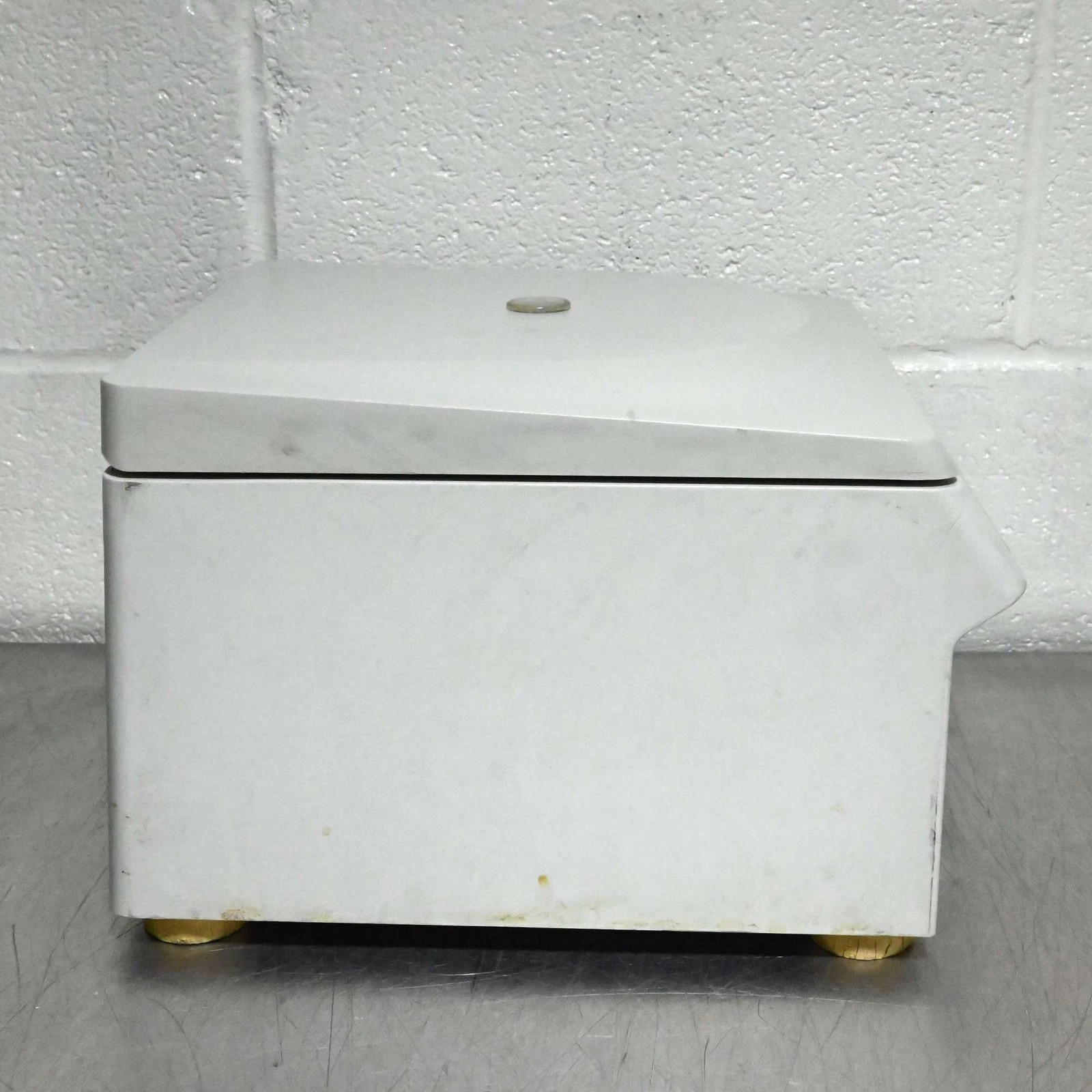 Eppendorf 5417C Centrifuge 14000 RPM w/F45-30-11 Rotor + Warranty