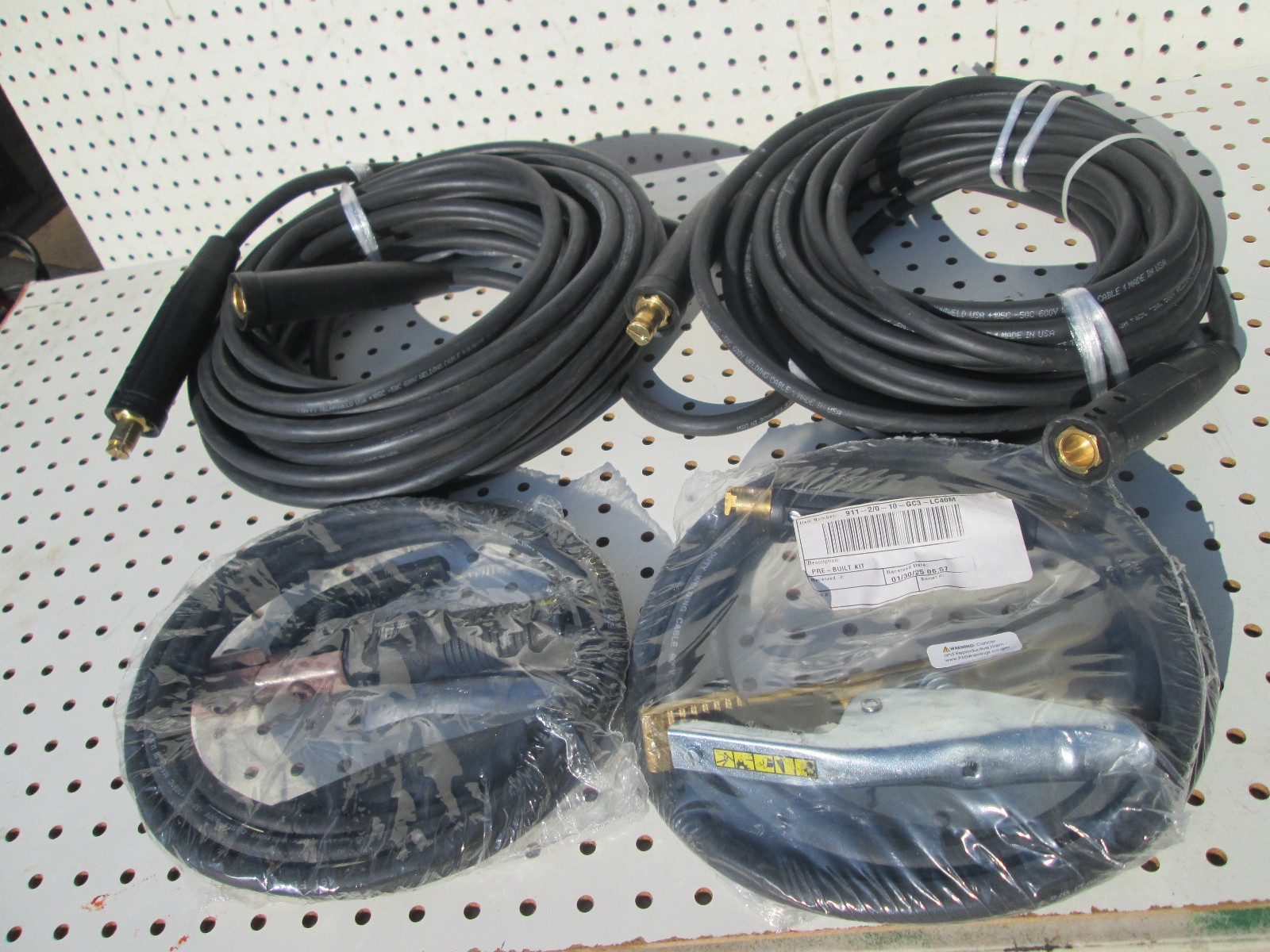 300 Amp Welding 2-50ft Lead Set LC40 ends 1/0 AWG cable W/stinger & ground clamp