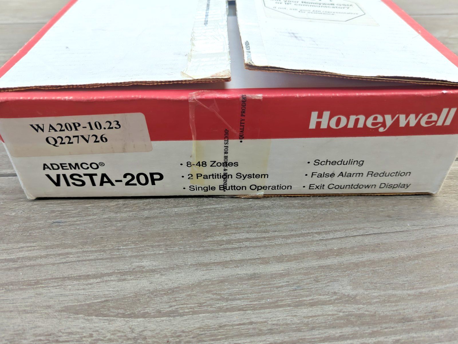 Honeywell VISTA-20P Ademco Control Panel w/ Transformer & Battery – Used