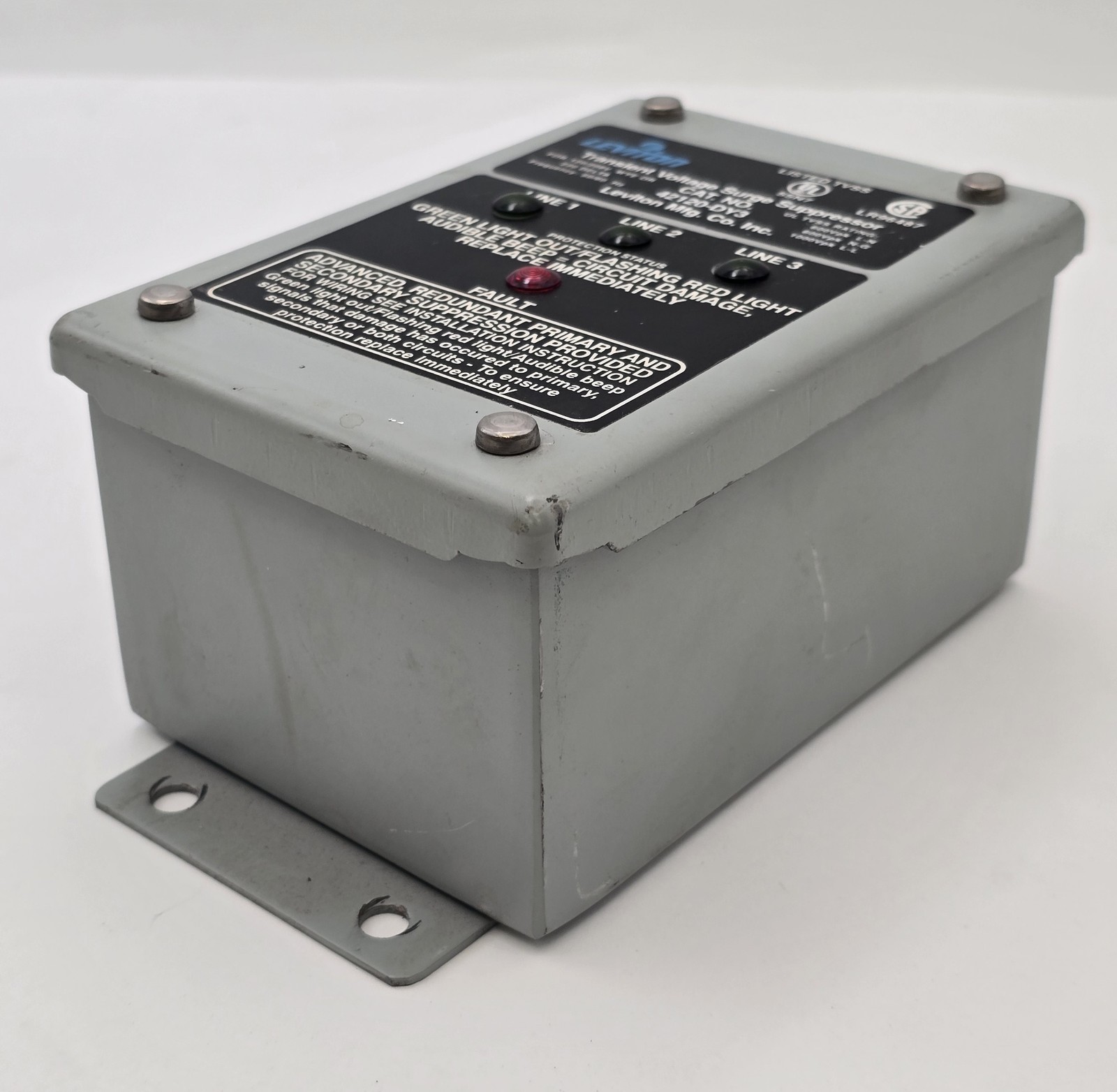 Leviton 42120-DY3 Transient Voltage Surge Suppressor 120/208V WYE or 220 Delta