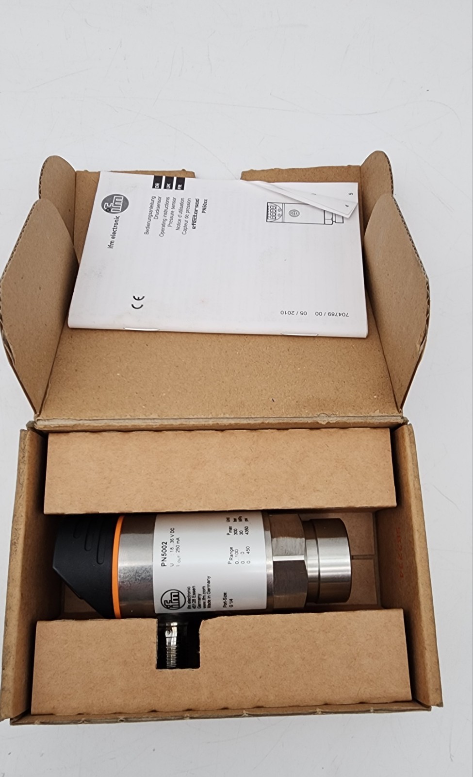 IFM PN5002 PRESSURE SENSOR PN-100-SBR14-HFPKG/US/ *NDA AVAILABLE*