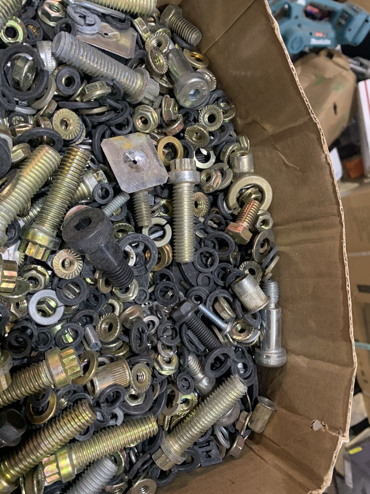 50 Pounds Of Assorted Bolts Hardware New Free Shipping Grade 8 5 Nuts Washers