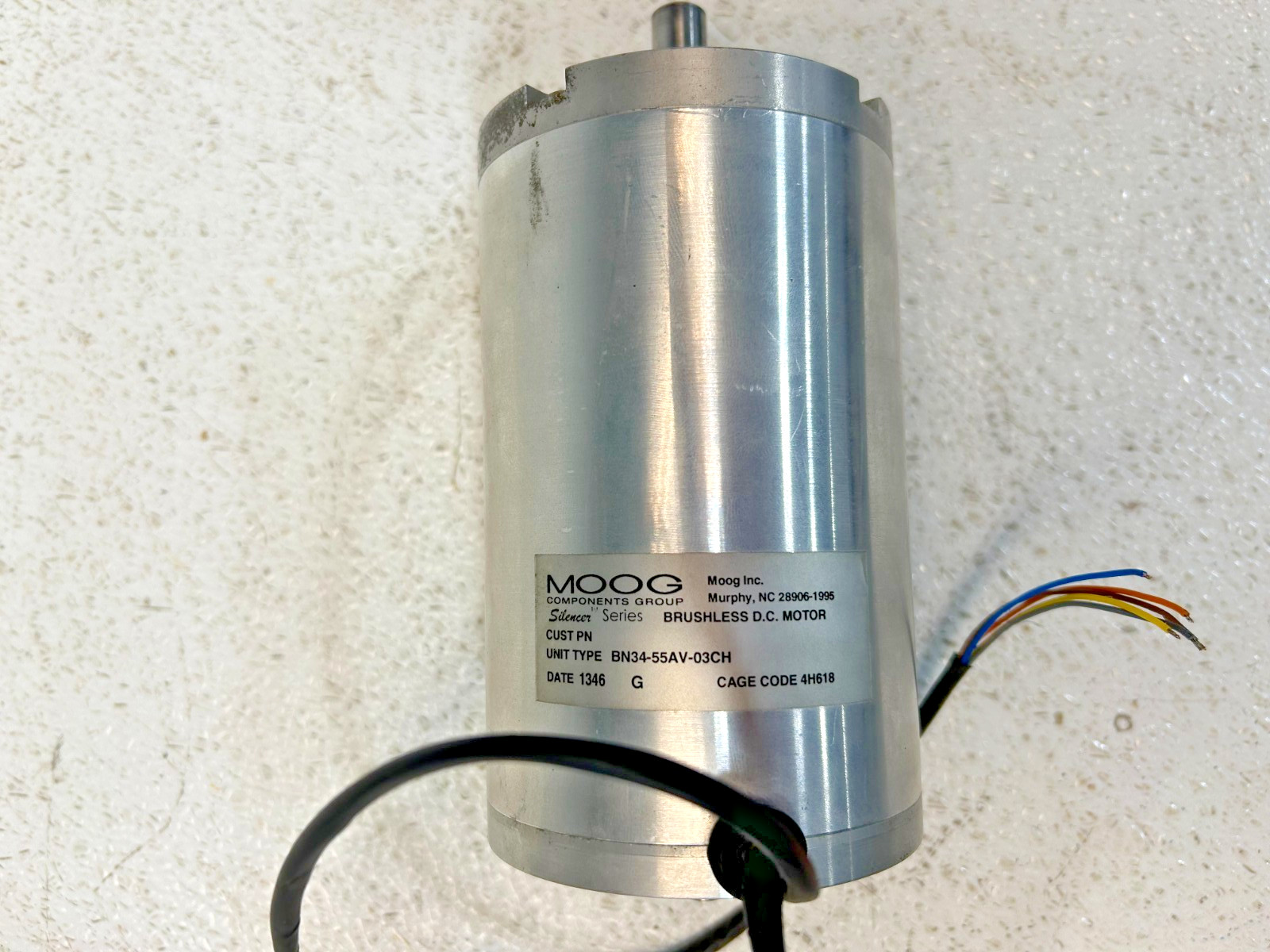 MOOG Silencer Series BN34-55AV-03CH Brushless DC Motor