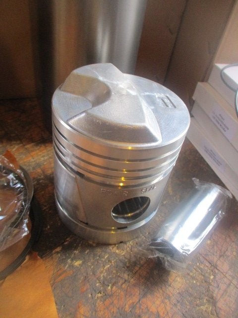 Massey Harris 444 sleeve and piston kit 4 inch bore tractor H277 block gas