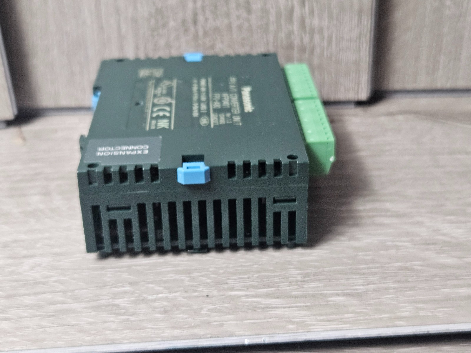 Panasonic PLC FP0-A80 FPO-A80 analog input module AFP0401