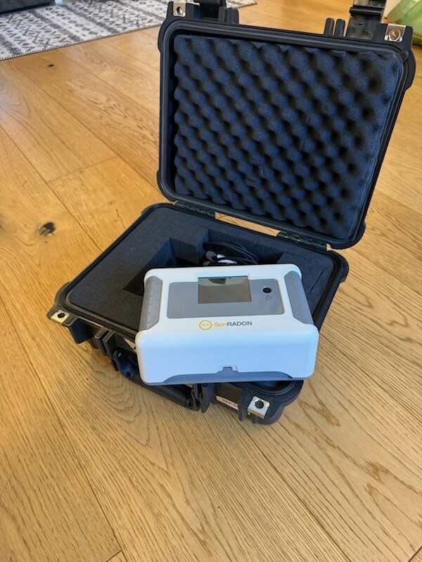 SunRadon 1028 XP machine, in great used condition, with hard case and charger