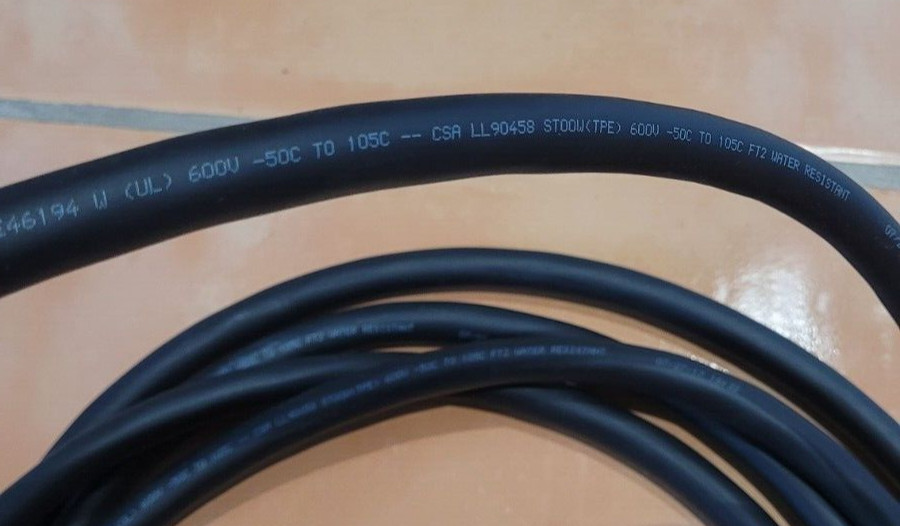 Southwire SEOOW 12/3 600v 15ft section 55039599