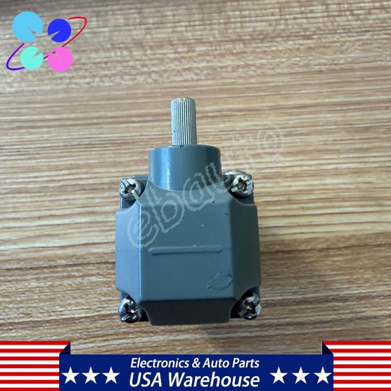 New For Allen Bradley 802T-ATPD 802TATPD OilTight Limit Switch Series J NIB