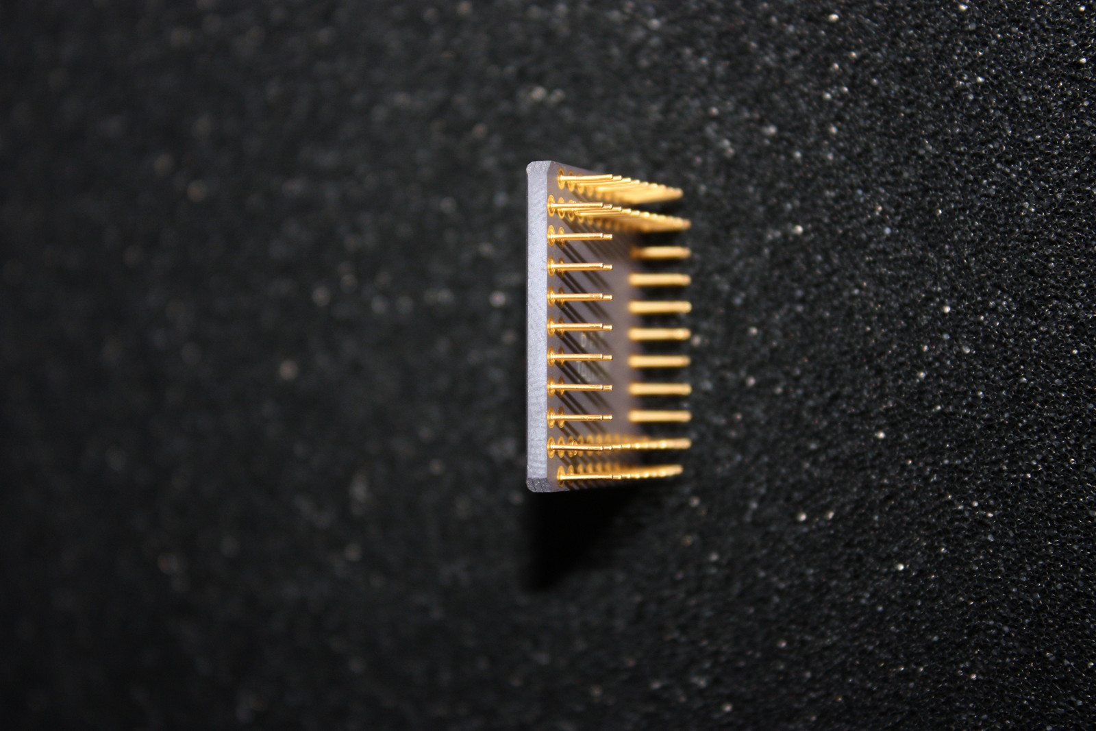 Vintage Texas Instruments TMS320C256GBL DSP – Gold Ceramic PGA 68 TI