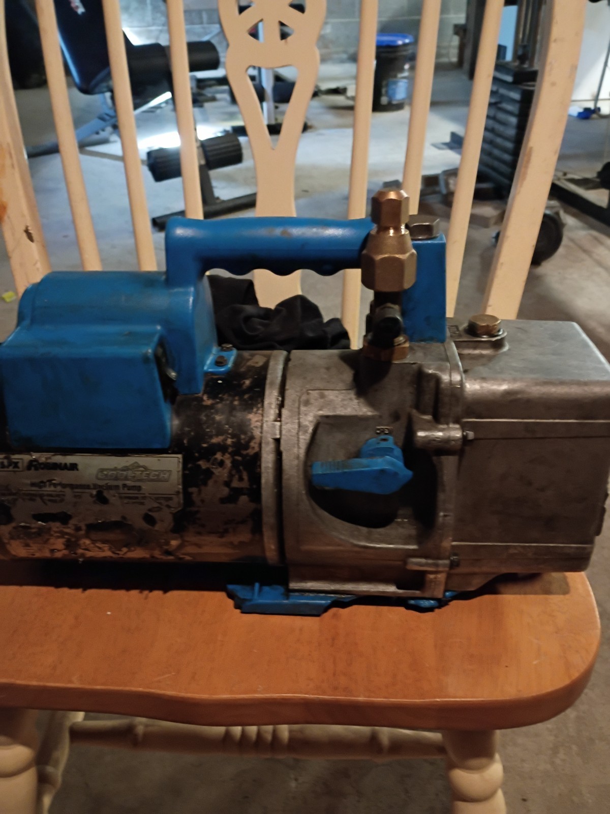 Robinair 15600 6cfm 2 stage HVAC Vacuum Pump