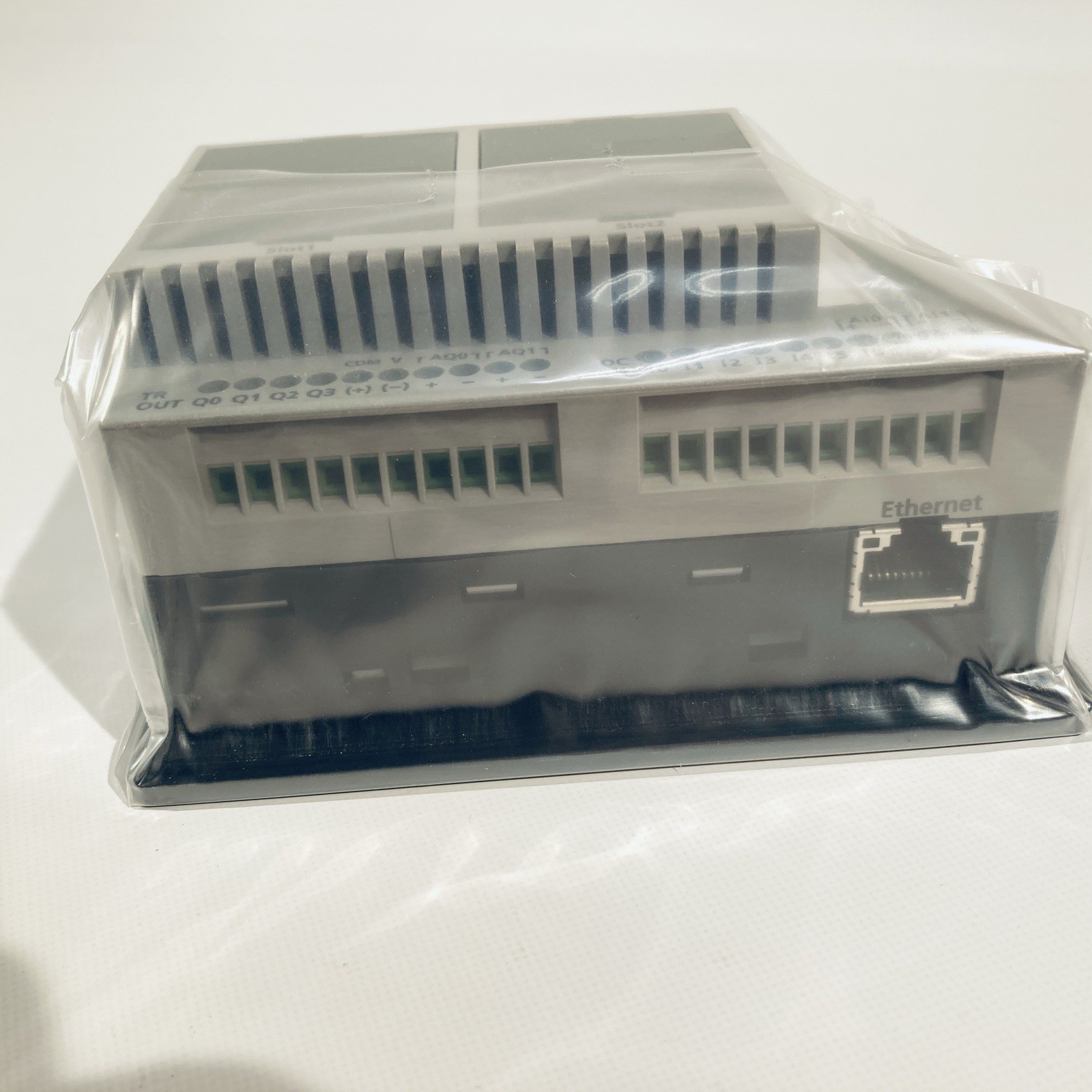 FT1A-C14SA-B IDEC FT1A Programmable Controller NEW IN BOX