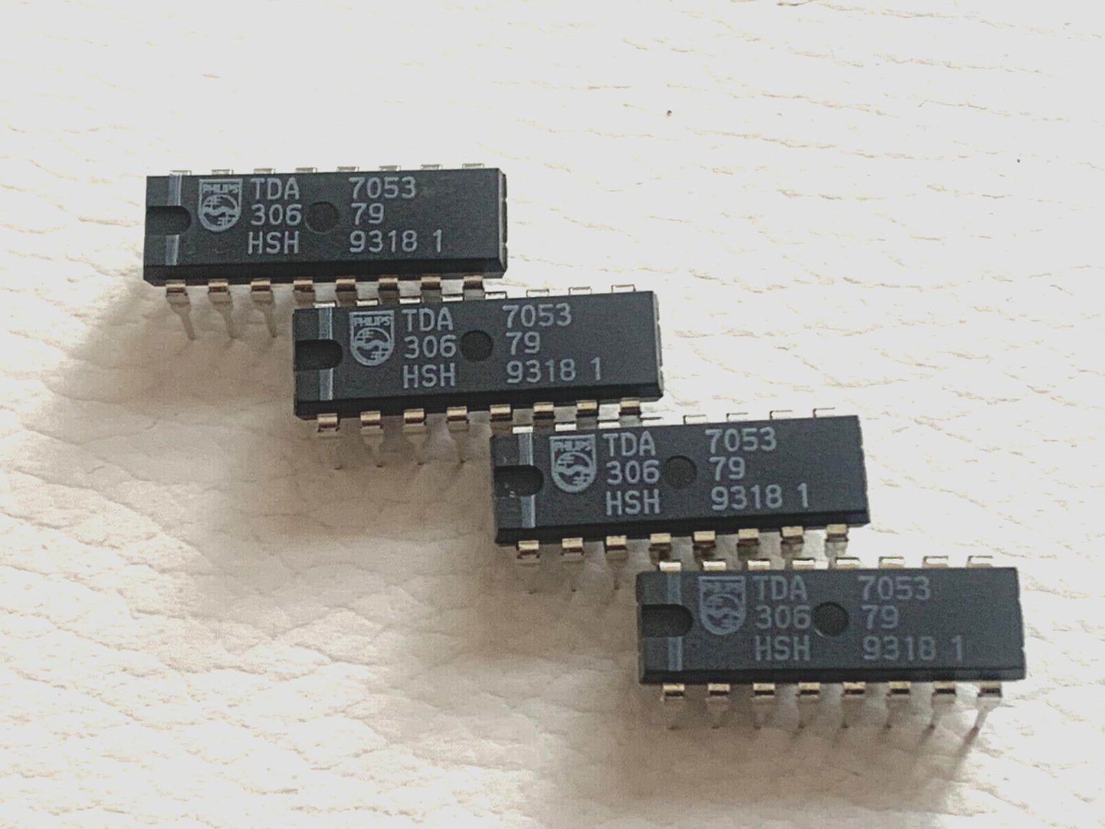 4 Pieces TDA7053 Original Philips Integrated Circuit | FREE US Shipping