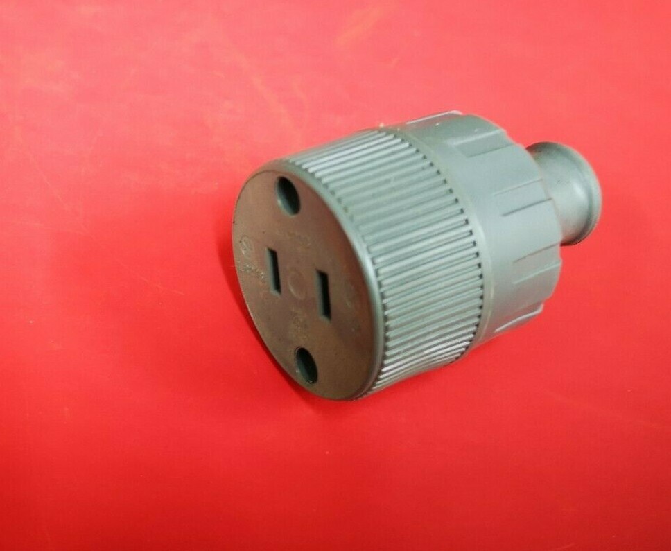 5 x Leviton VINYL HD Female Connector PARALLEL Plug 15A 125V NEMA 1-15R NEW 610L