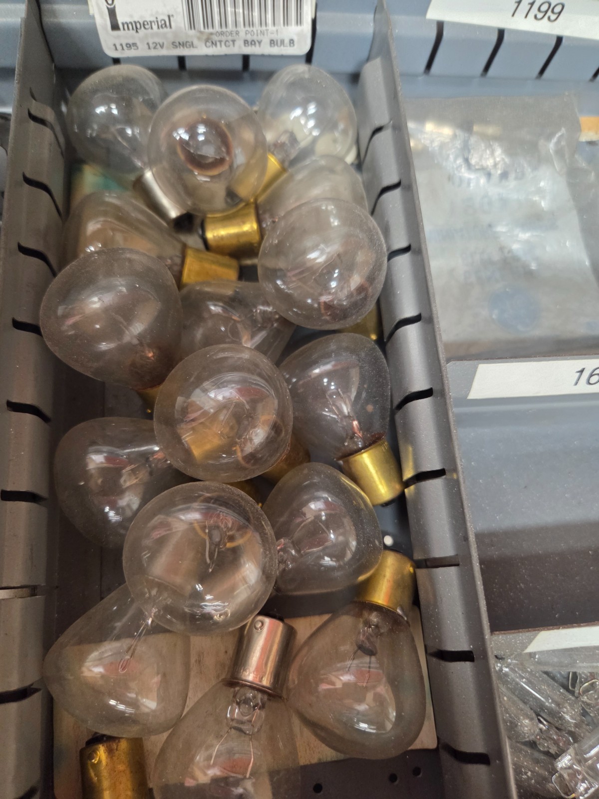 (18) nos imperial 81488 bay bulbs