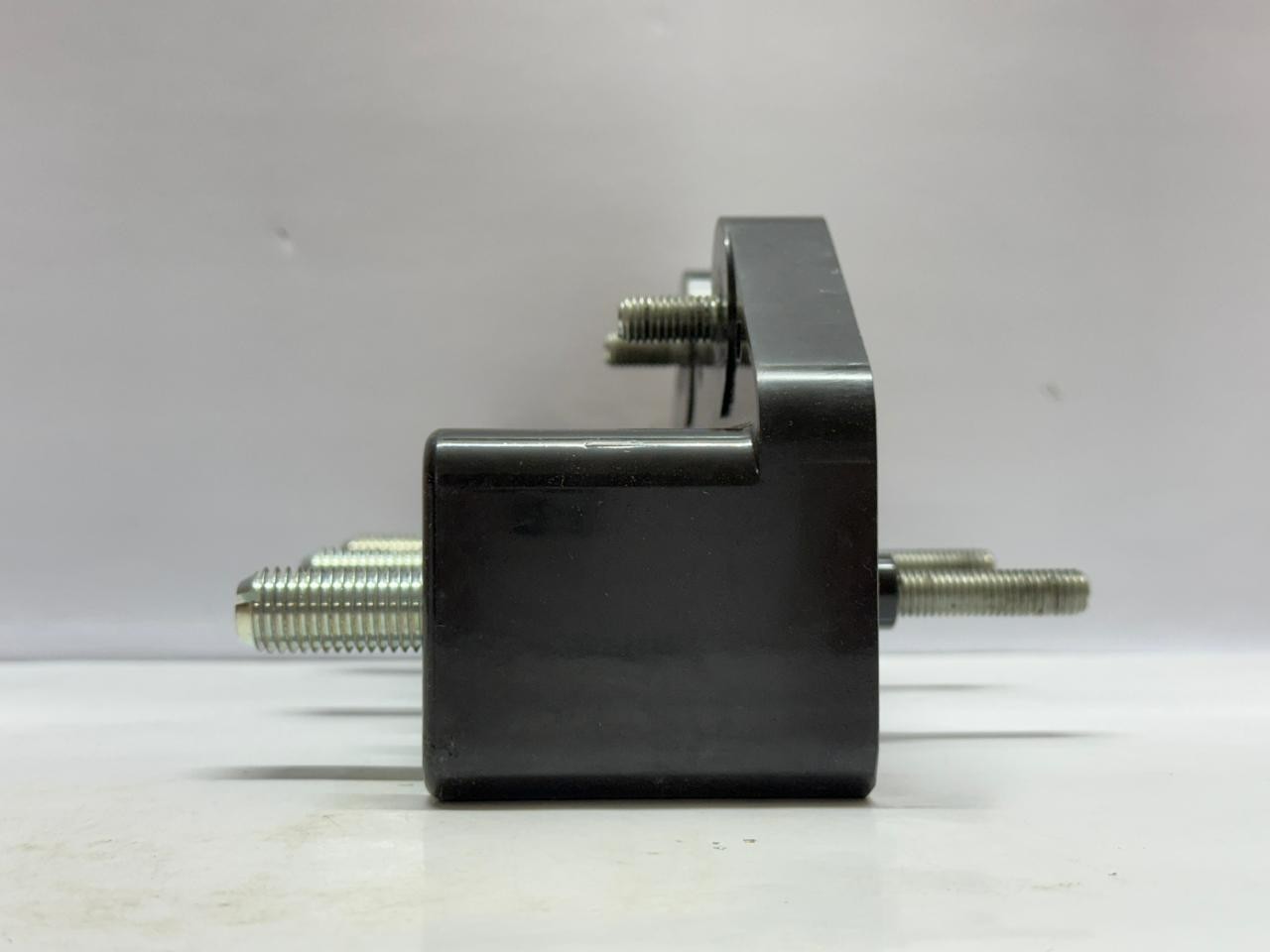 TERASAKI TDM-6L PLUG-IN MOUNTING BLOCK – 2 Pcs