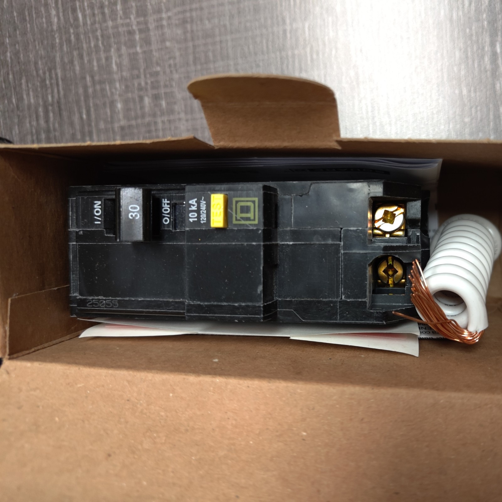 NEW Square D QO230GFI 2 Pole 30 Amp 120 240V AC QO Plug In GFCI GFI Breaker