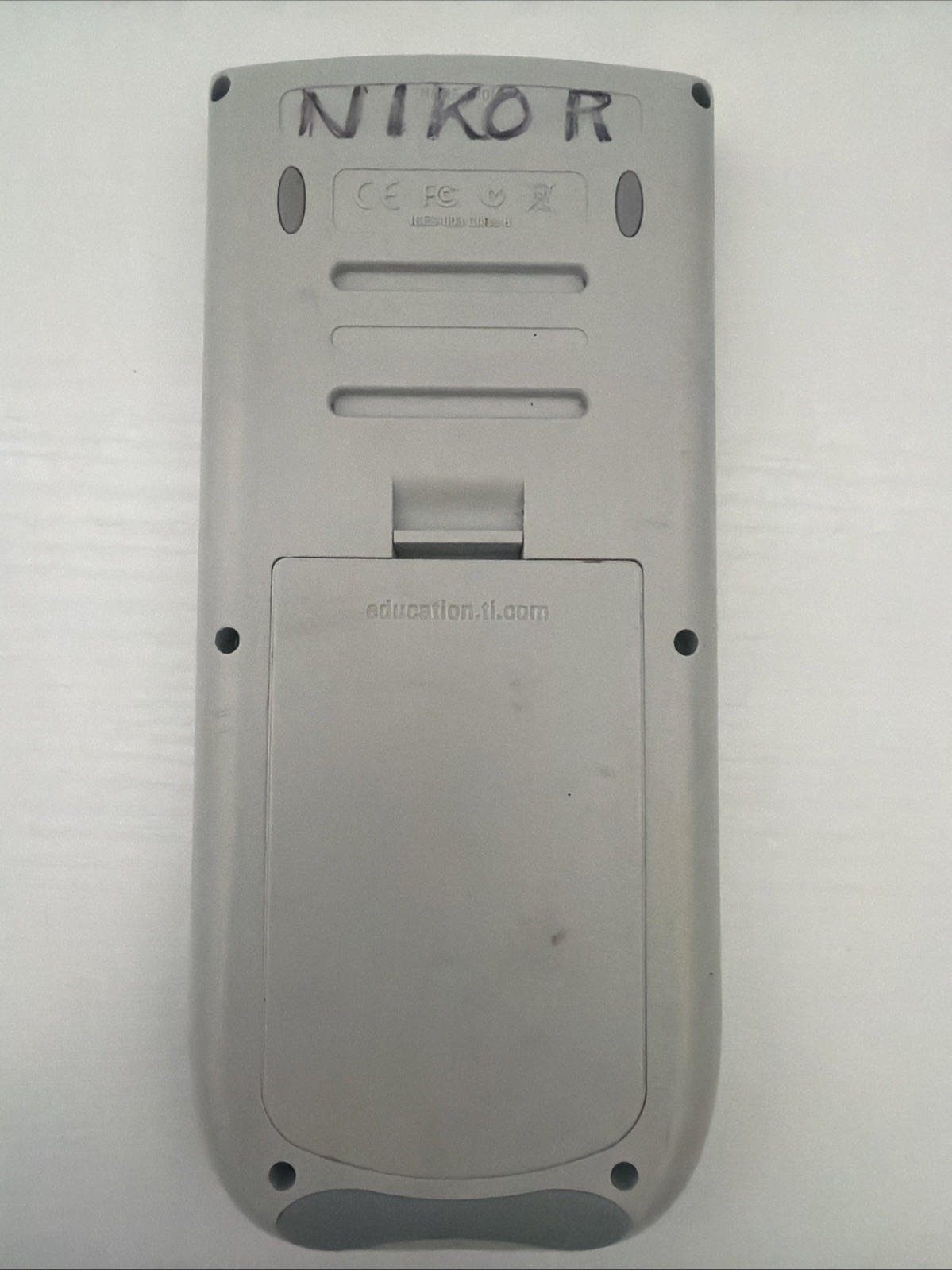 Texas Instruments TI-84 Plus Silver Edition Graphing Calculator No Cover Tested