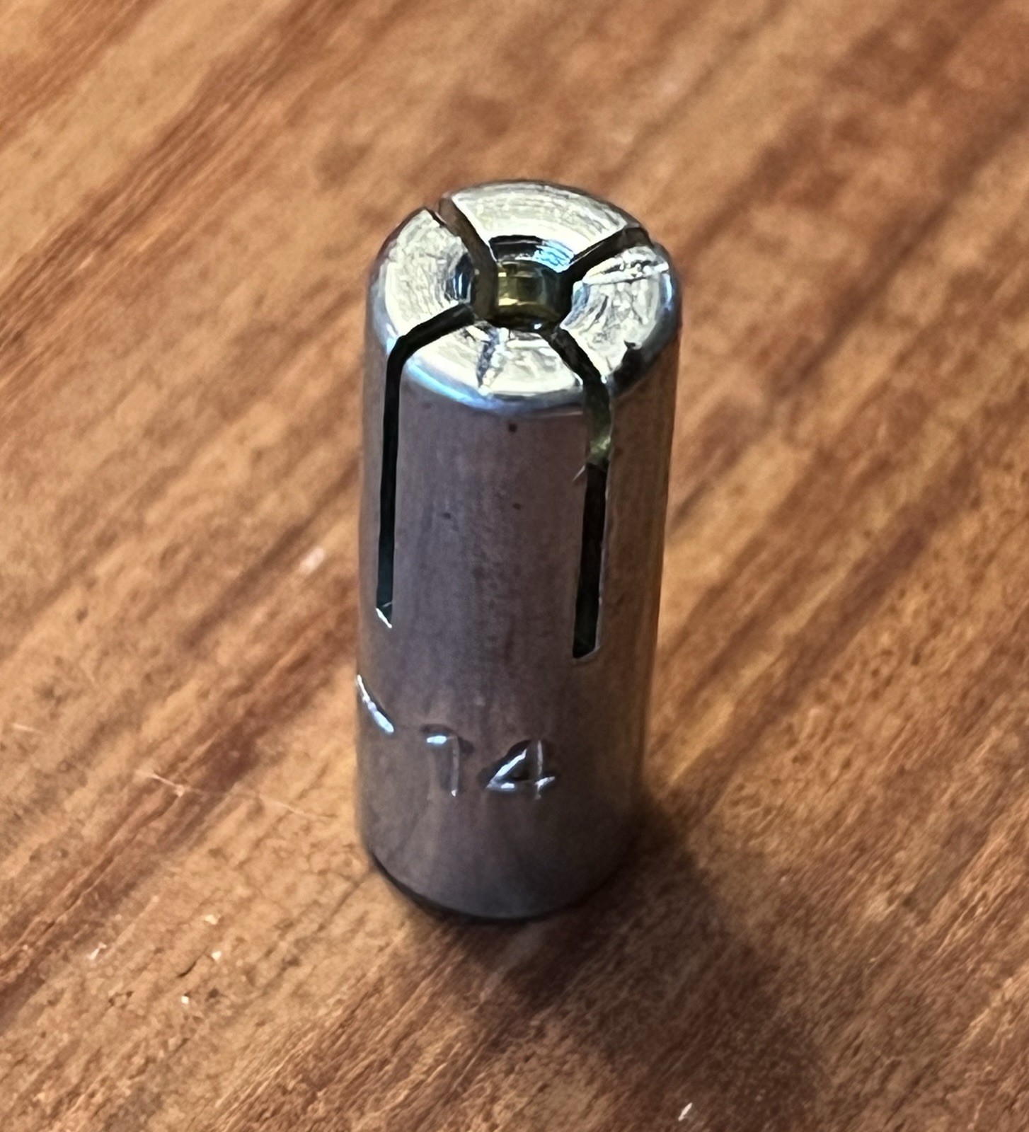 ITW Red Head RL-14 1/4″ Lipless Drop-In Anchor (Qty. 165, no box) $0.25 Each