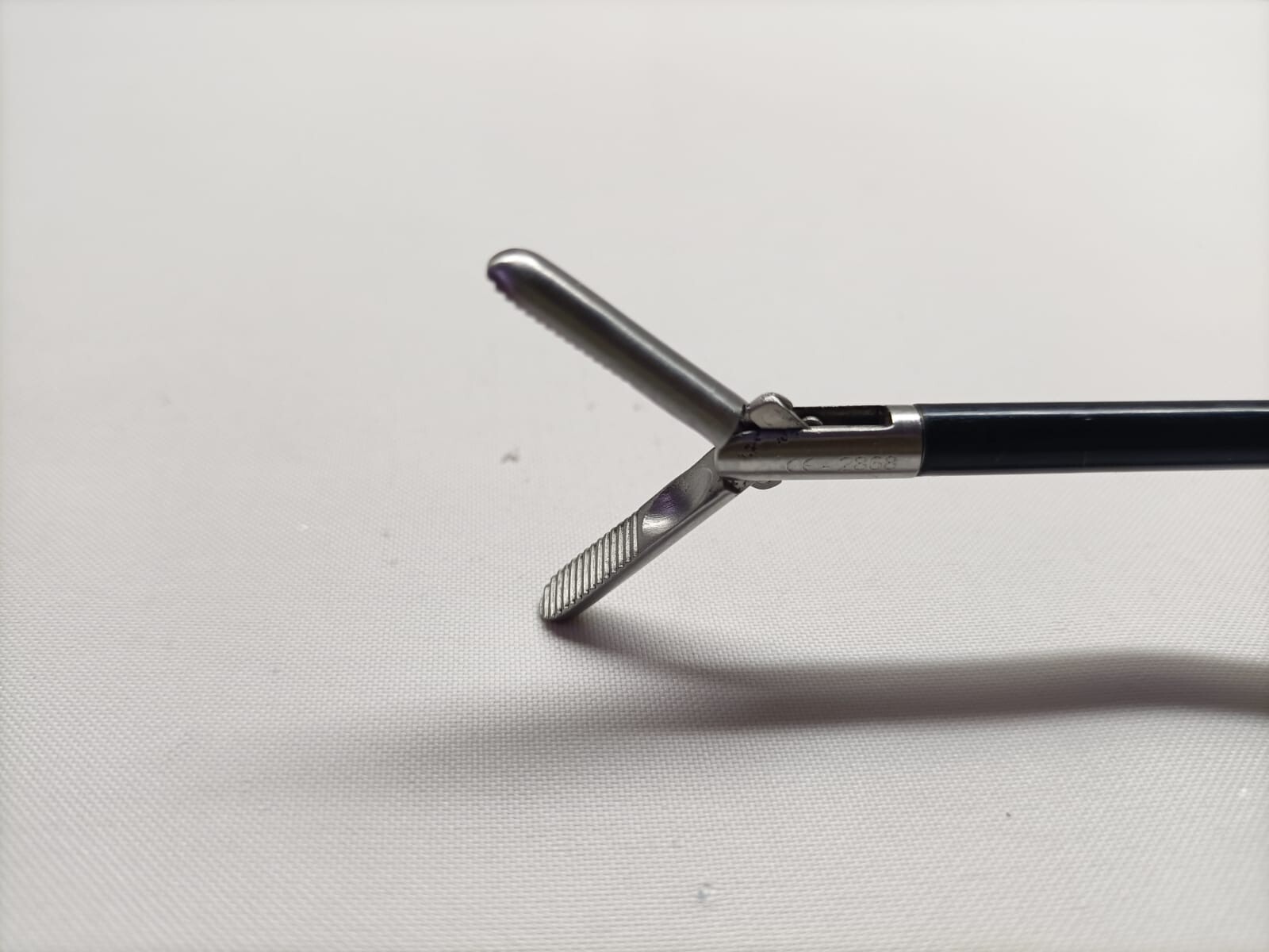 Laparoscopic Plain Insert 5mmx330mm Best Quality Reusable Surgical Instruments