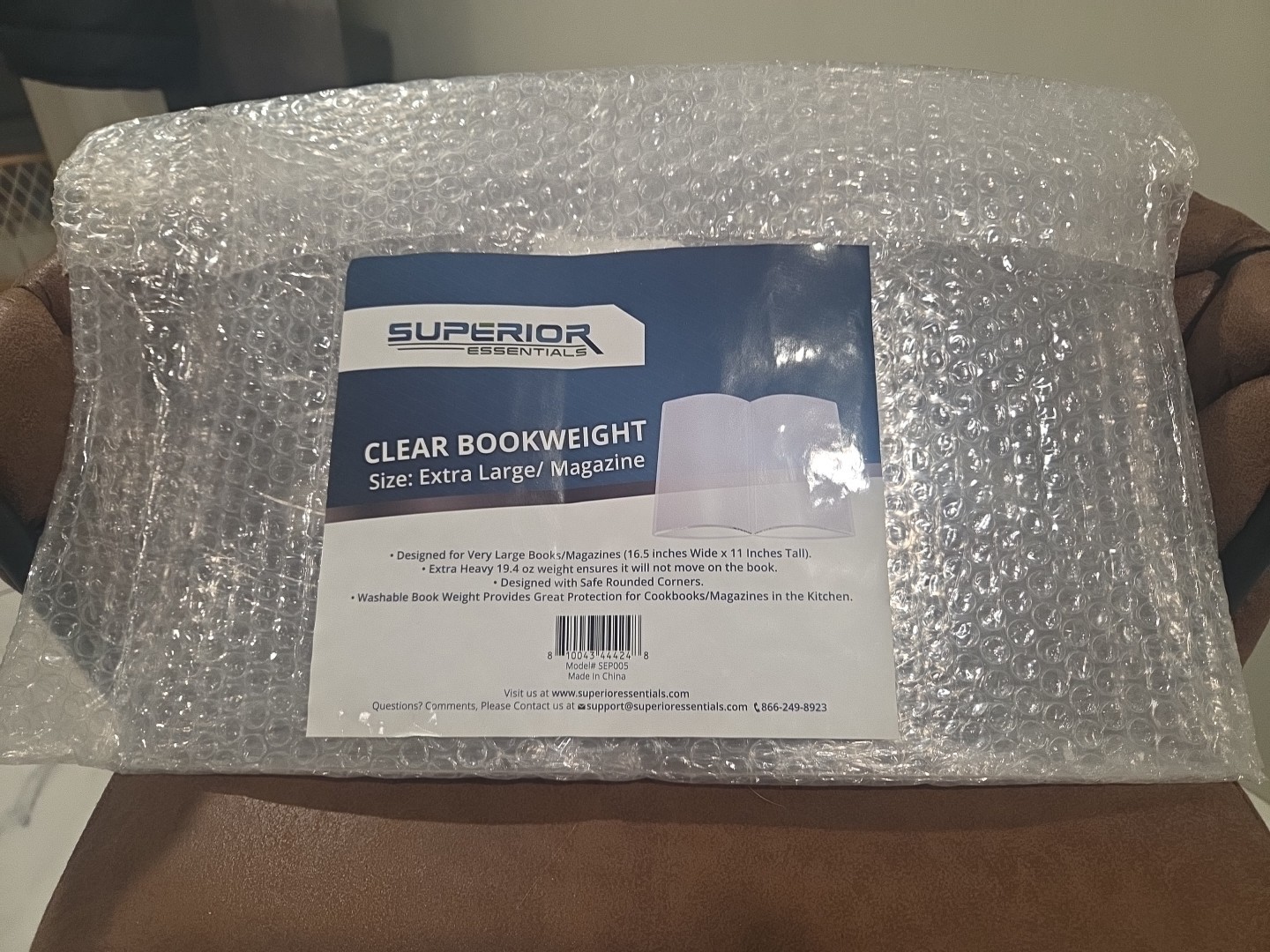 Clear Booweight Size Estra Large/Maganize Brand New