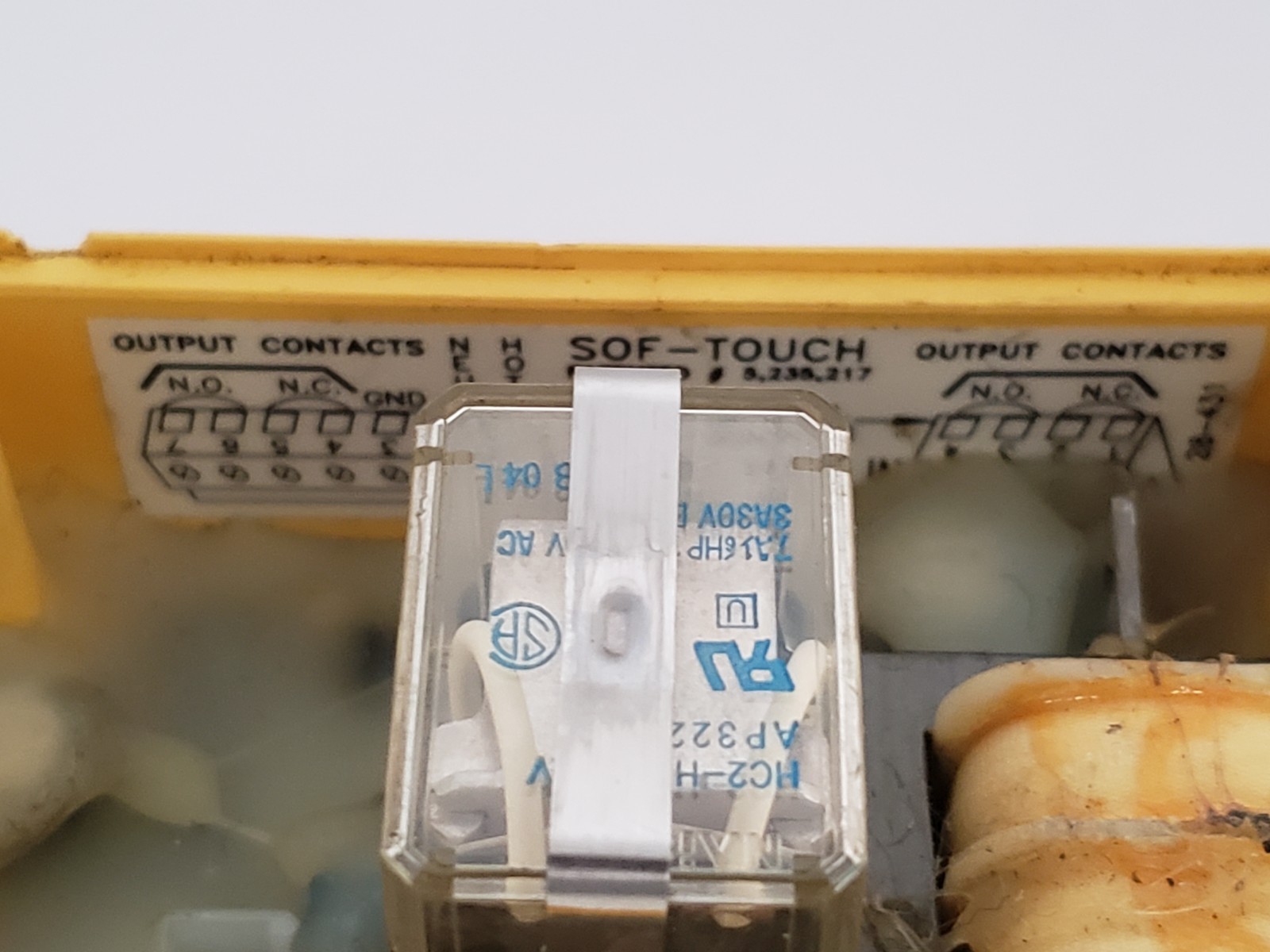 SOF TOUCH ST-000 INDUSTRIAL MACHINE SWITCH 102-132 VAC 10A
