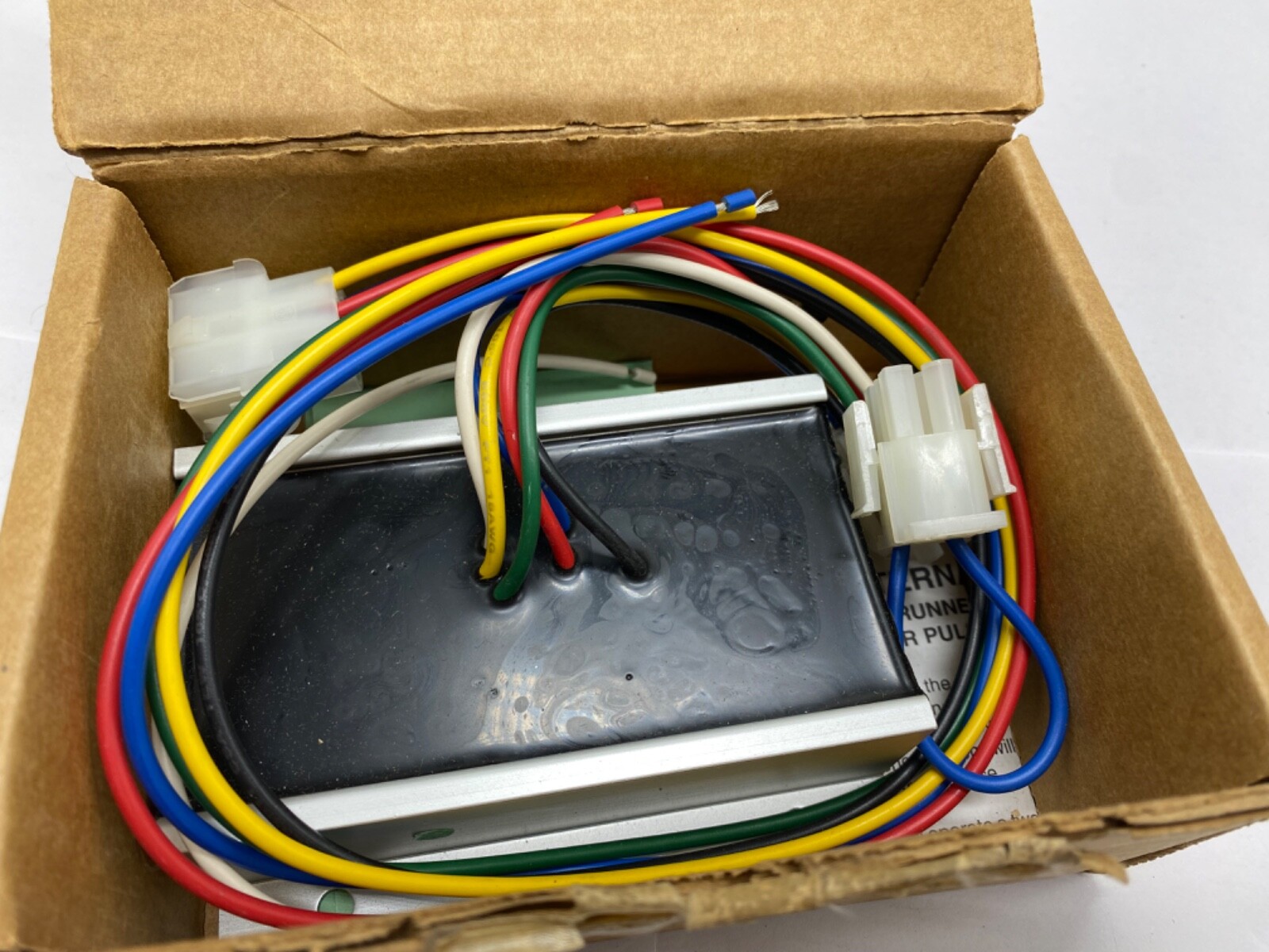Sound Off Signal ETRRSAFL Road Runner Solid State with Amp & Fleet