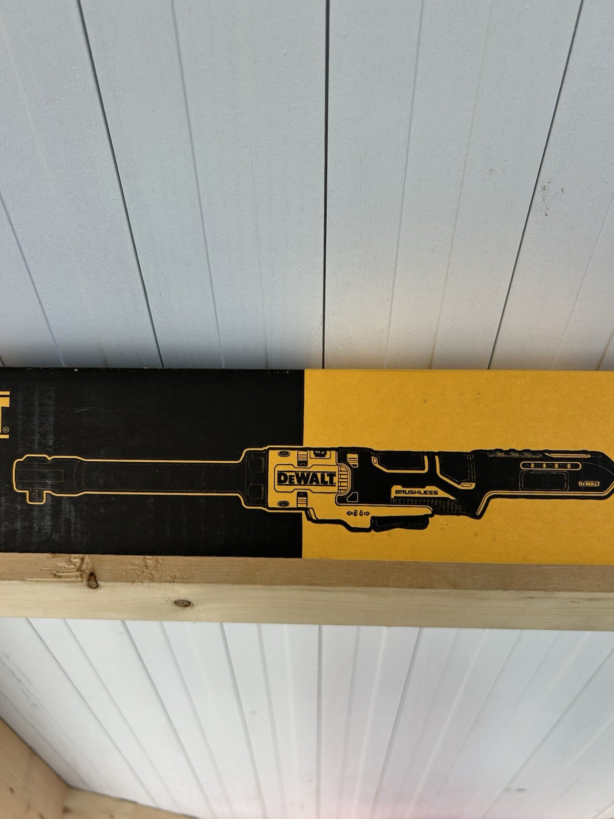 Dewalt DCF514EB ATOMIC 20V MAX Brushless 1/4 in. Extended Reach Ratchet NEW