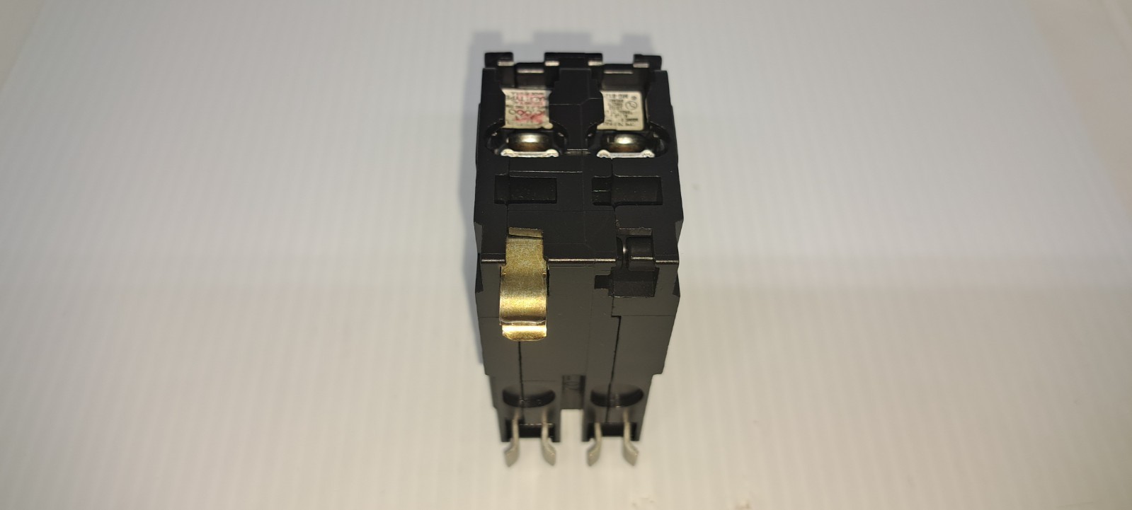 SQUARE D QO230 30 Amp 2 Pole 120/240V Type QO Circuit Breaker Yellow Face