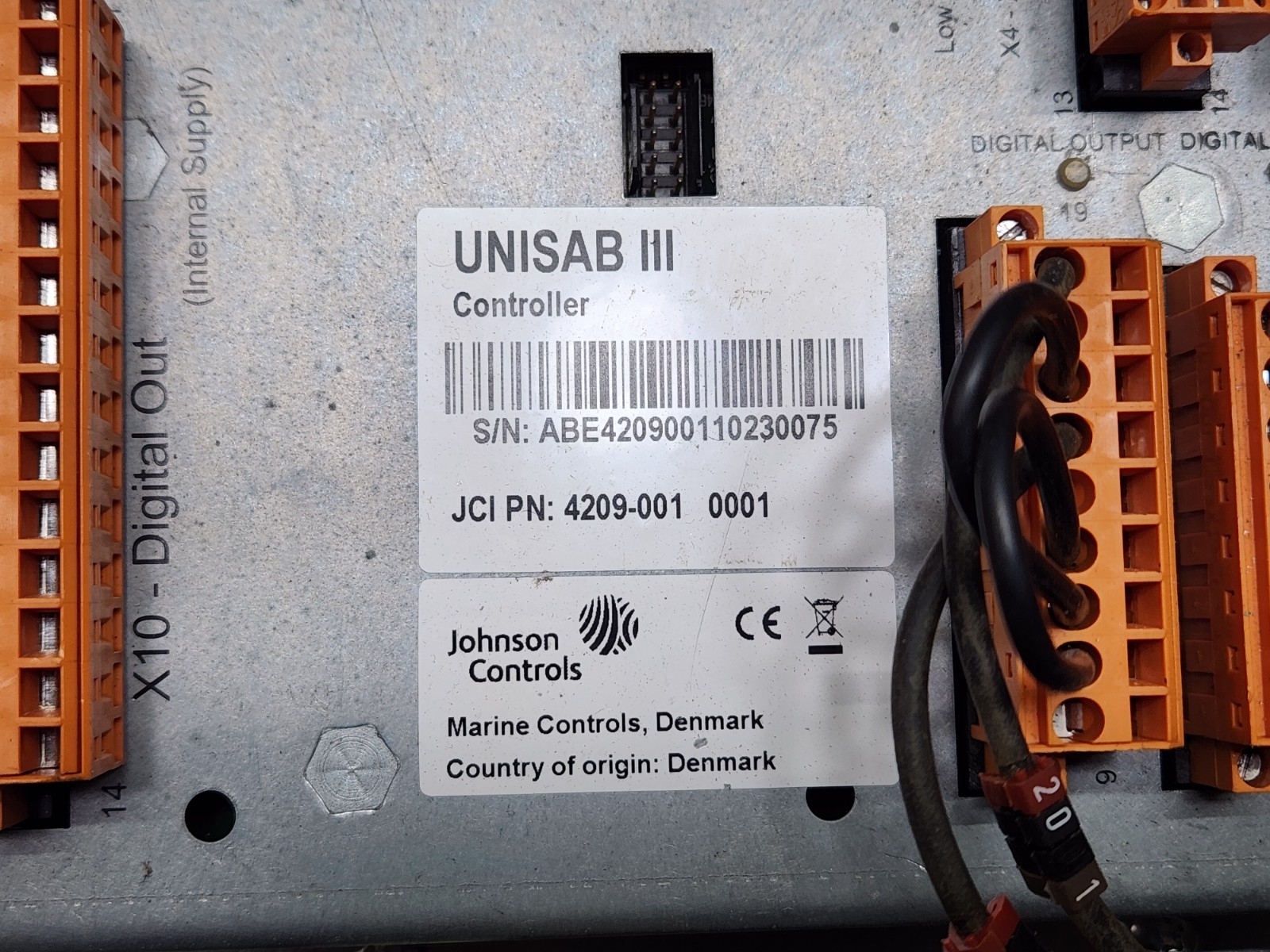 JOHNSON CONTROLS SABROE UNISAB III 4214-001 DISPLAY CONTROLLER UNIT 4209-001