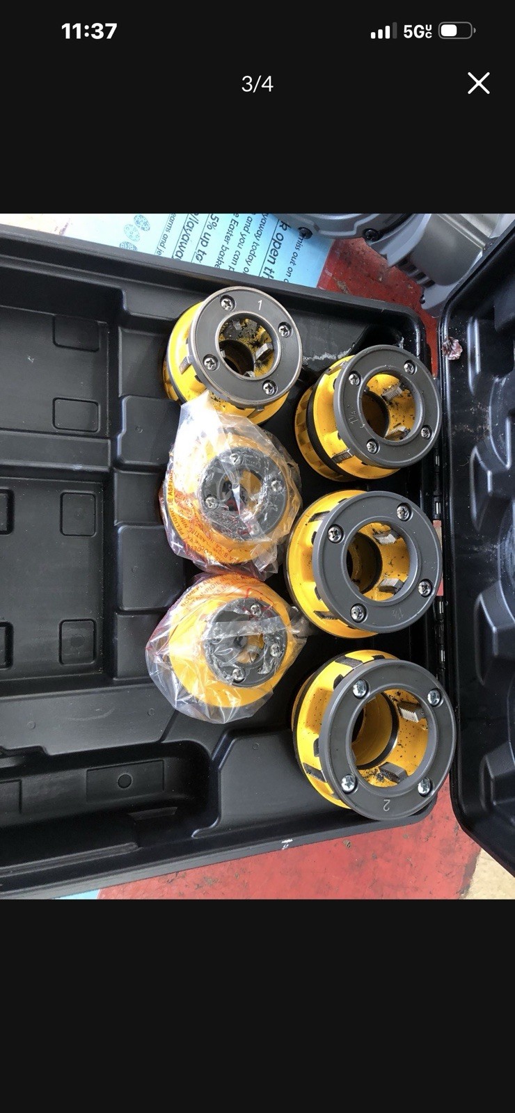 DEWALT FLEXVOLT DCE700 Pipe Threading Machine NPT RH w/ Die Heads 1/2-2″