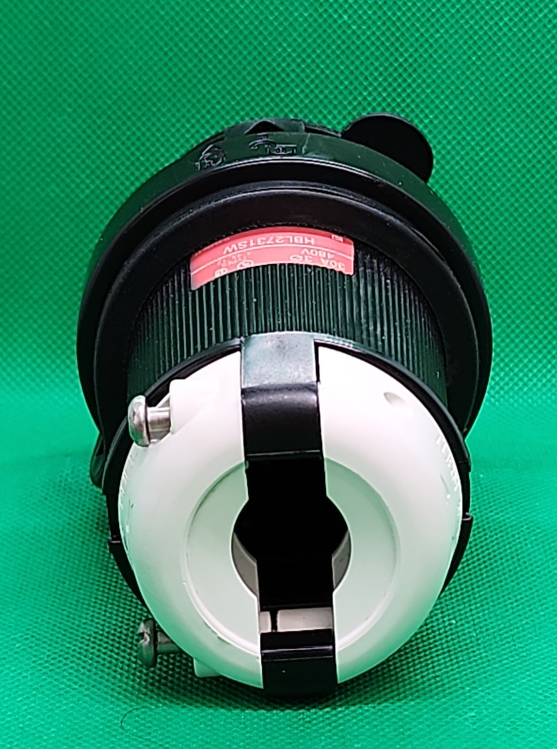 HUBBELL HBL2731SW 30A 480V SAFETY-SHROUD TWIST-LOCK [2RE4-1]