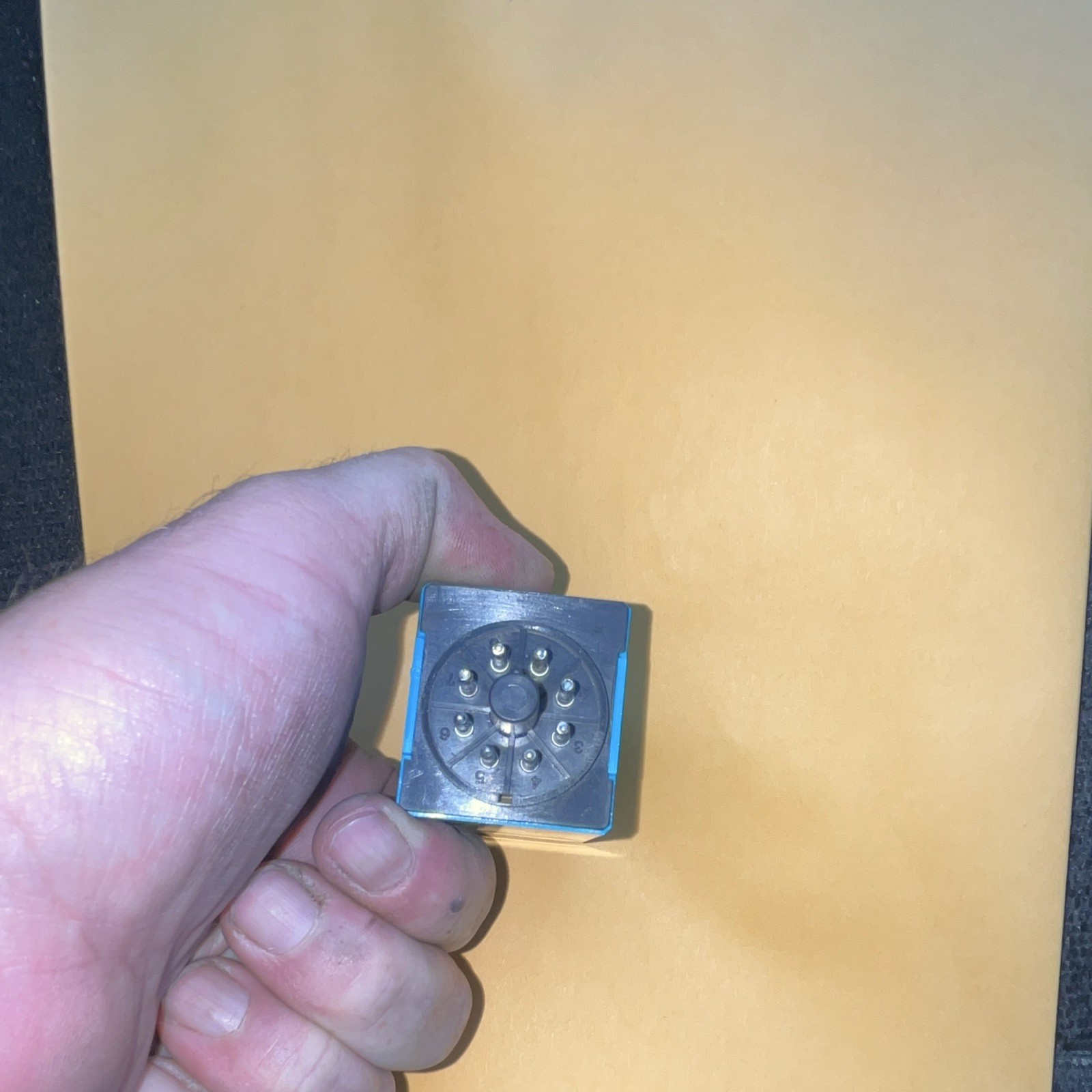 IDEC RTE-P11 Delay-On Timer Relay 120VAC Coil 10A 8-Pin SPDT Industrial