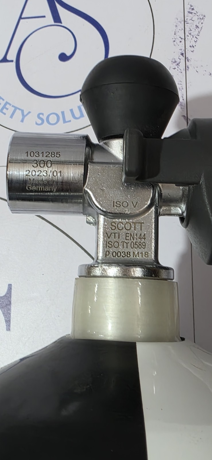 3m SCOTT SCBA SPARE CYLINDER 6.8LTR 300BAR 11/2023