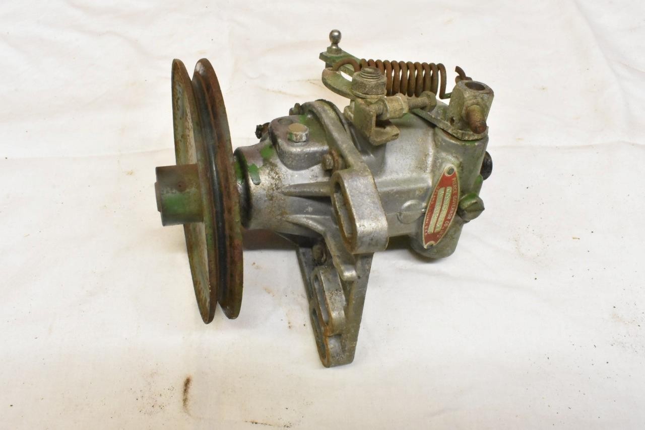 Nice used Pierce GC9933 Belt Drive Governor off 292 Chevy Engine