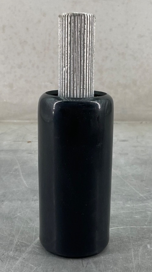 NEW ILSCO ACM-750 ALUM PIGTAIL ADAPTOR 750KCMIL-700KCMIL DUAL RATED AL9CU 600V