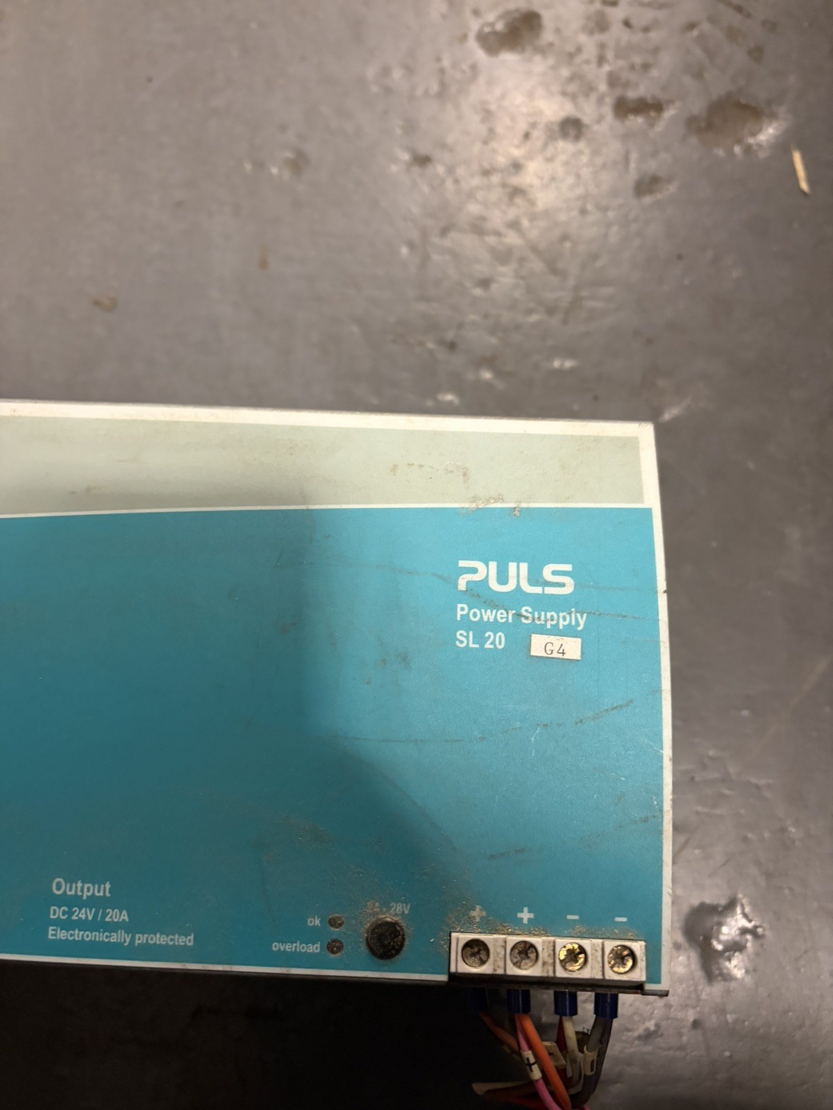 Puls Sl20.100 Power Supply Ac220-240 5A 50-60Hz Input, Dc 24-28V 20A Output USED
