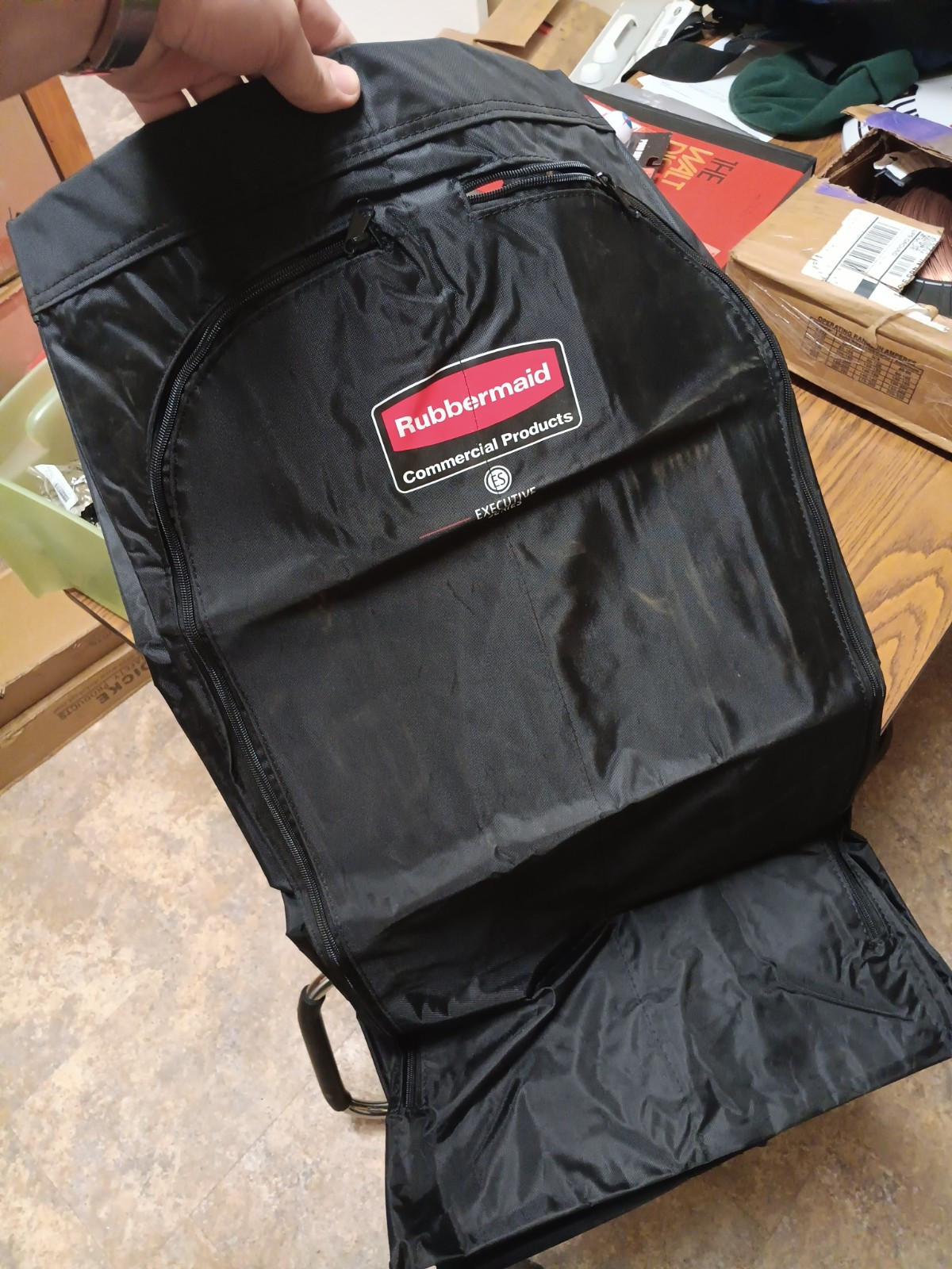 Rubbermaid Commercial Products Executive Series Housekeeping Cart Grommet Bag