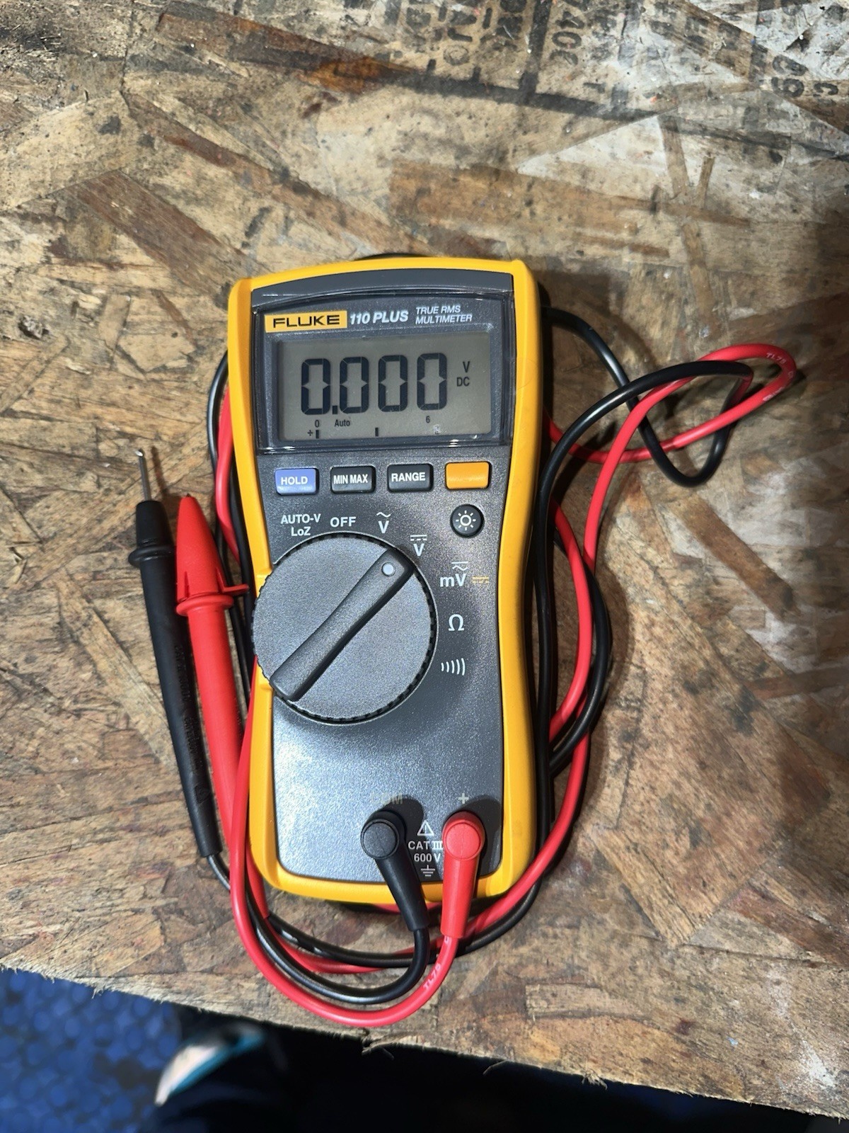 Fluke 110 Plus True RMS Multimeter