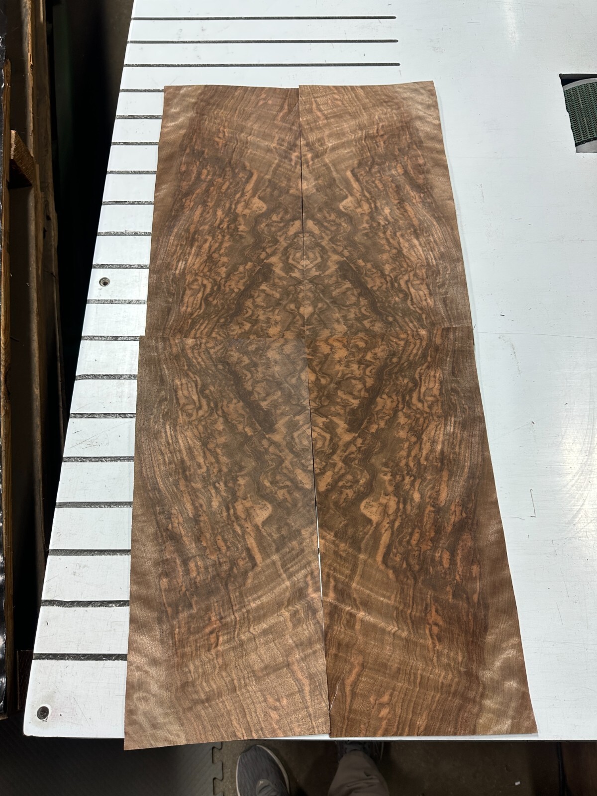 European Walnut Burl Raw Wood Veneer 2 sheets 16.5» x 7.5» 331DD