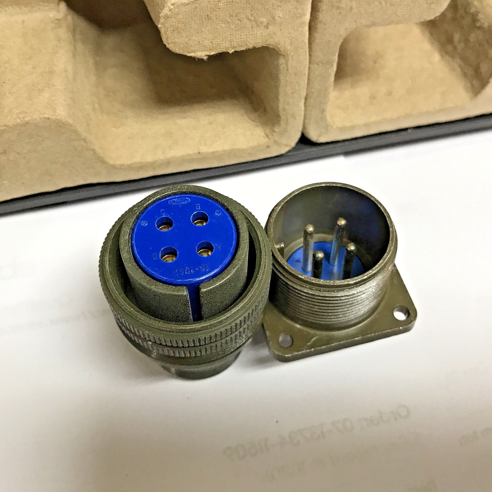 Amphenol MS3106A18-10S 4-Pin Female Connector and MS3102A18-10P 4-Pin Male Plug