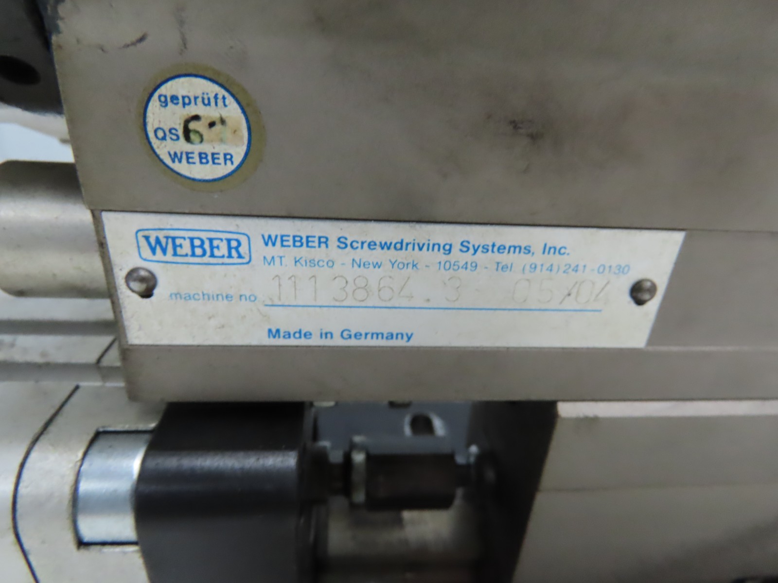Weber Pneumatic Automatic Feed Screwdriving System 60mm Stroke Screwdriver