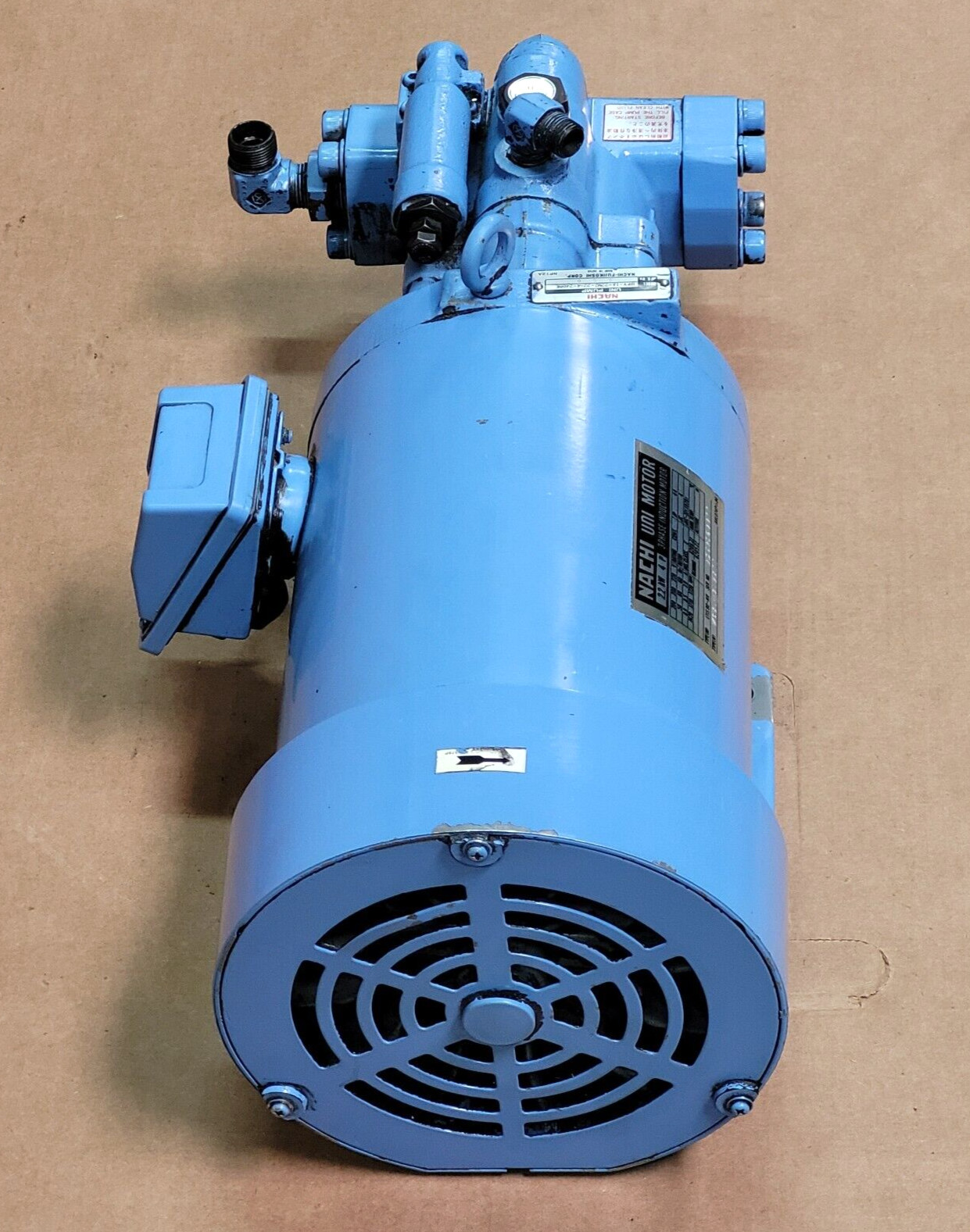 NACHI UNI MOTOR TYPE (M) LTIS90-NR TYPE (N) VSBA-0A4B22 3 PHASE INDUCTION MOTOR
