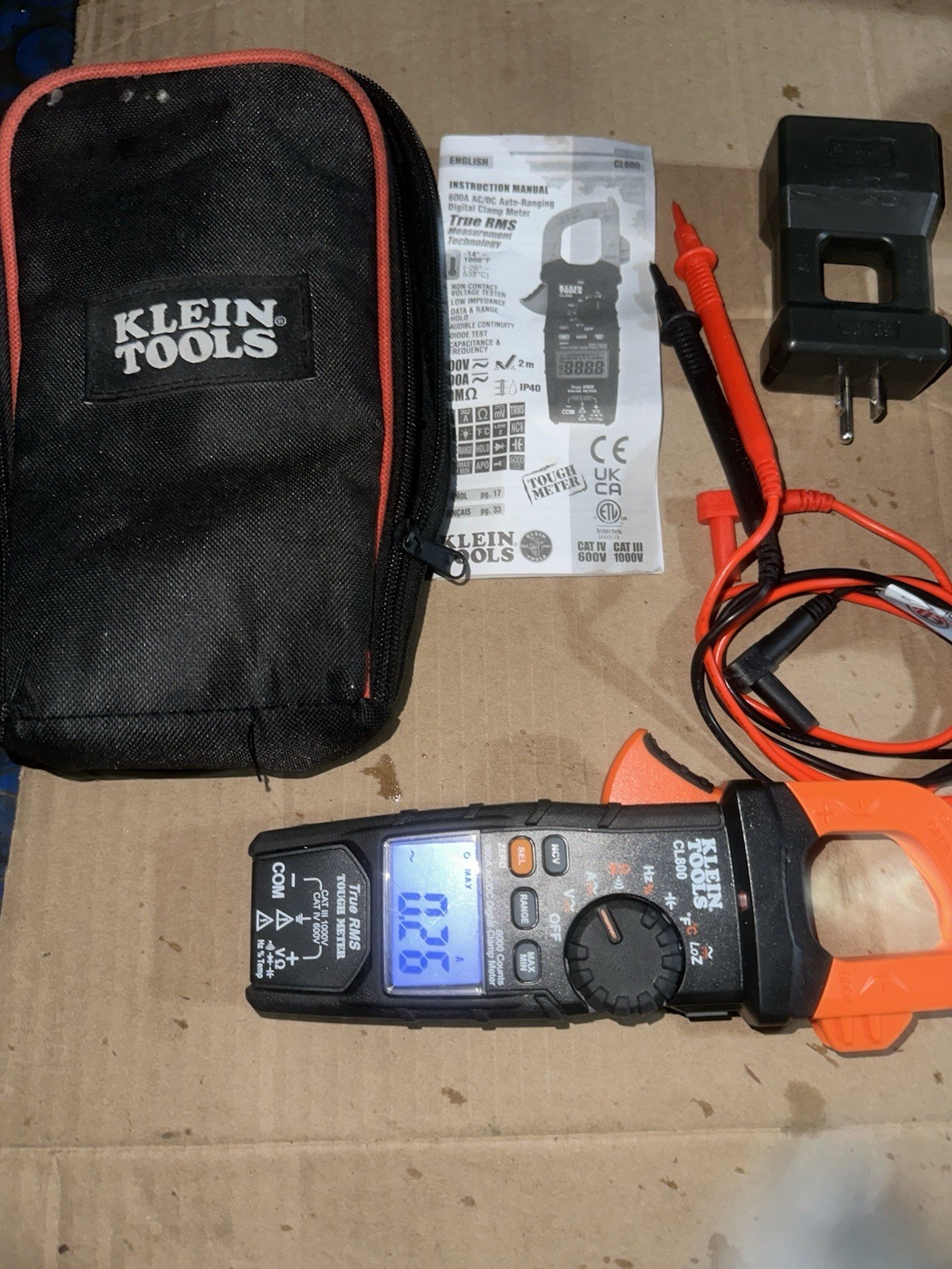 Klein Tools CL800 AC/DC True RMS Auto-Ranging Digital Clamp Meter