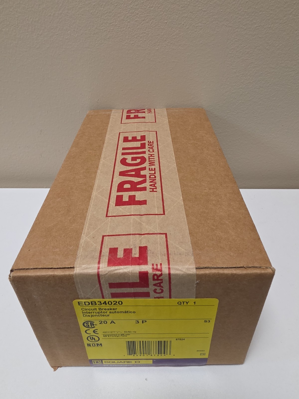 Square D EDB34020 Nib