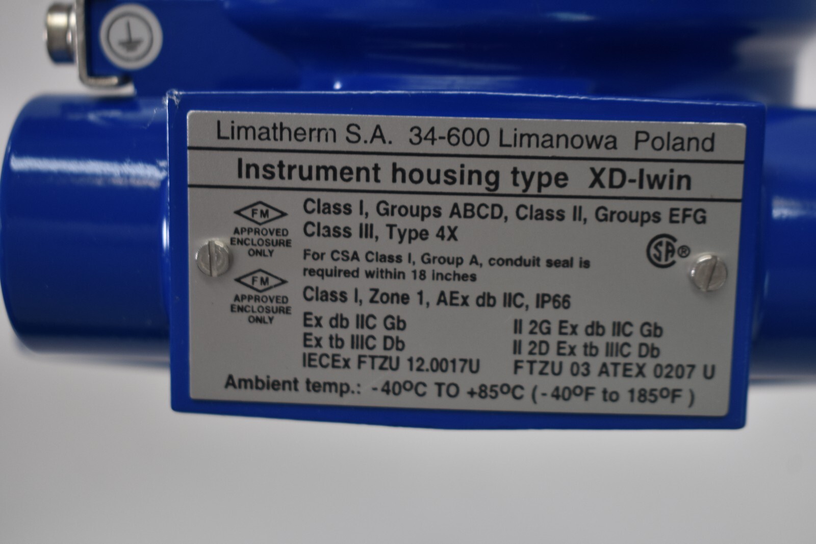 XD-Iwin Instrument Housing Type Transmitter Housing Blue Metal Type 4X Class I