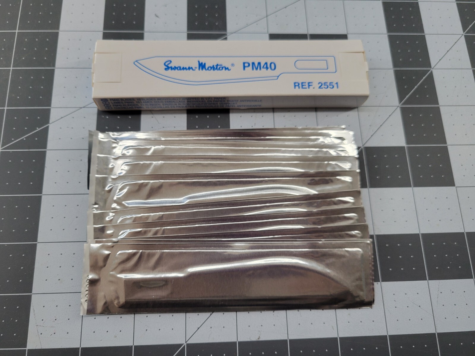 New Swann-Morton PM40 Blades, Individually Sealed, Pack Of 10 Blades, Exp 10/26