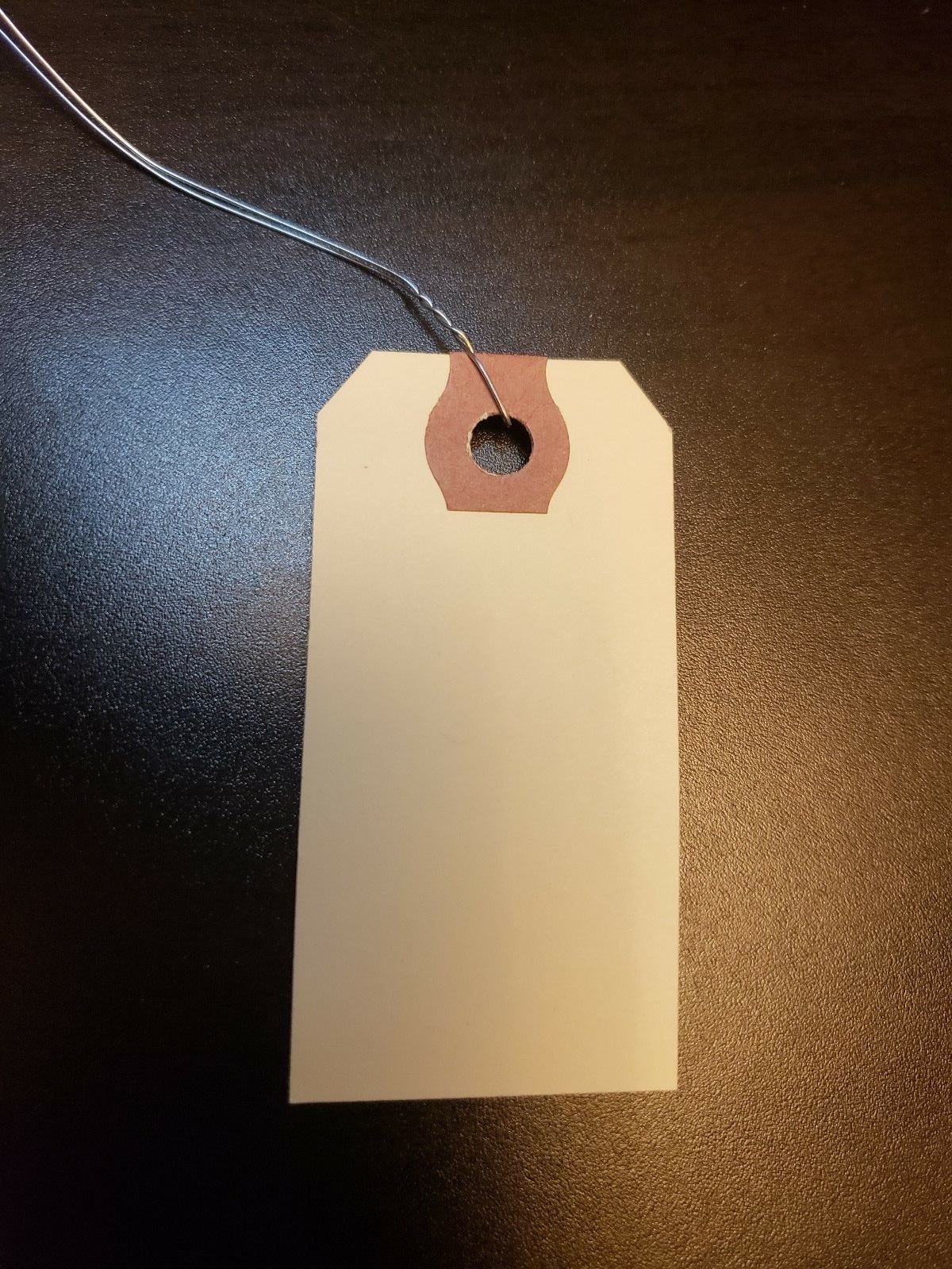 100 WIRED MANILA TAGS SIZE #1 2 3/4″x 1 3/8″ INVENTORY SHIPPING NO STRING STRUNG